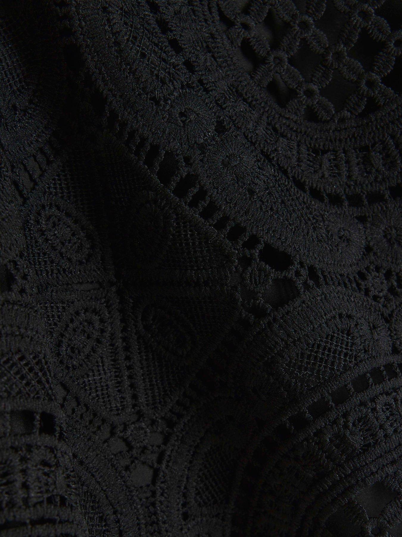 river-island-lace-detail-t-shirt-blackdetail