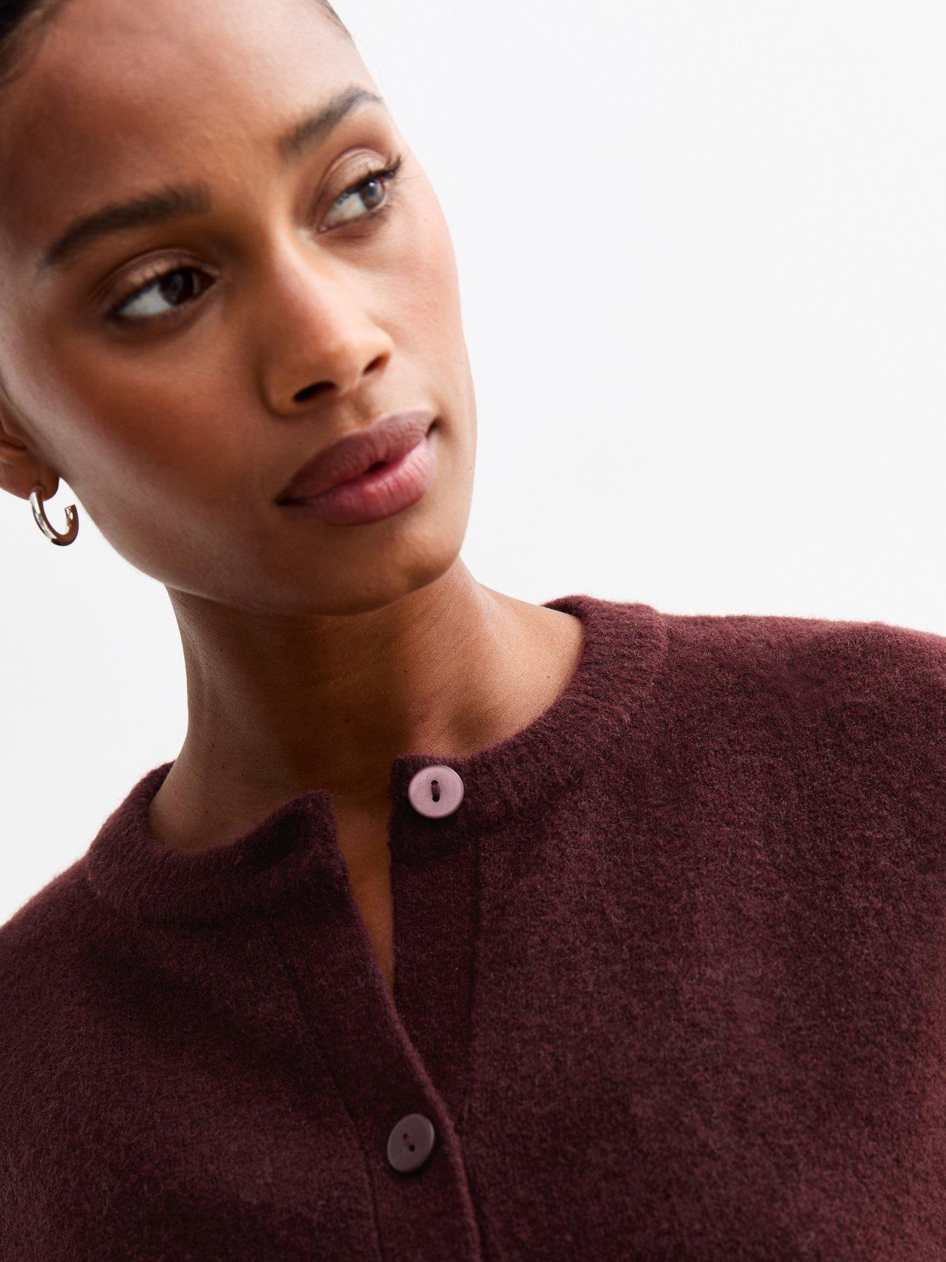 new-look-burgundy-soft-knit-crew-neck-cardiganoutfit