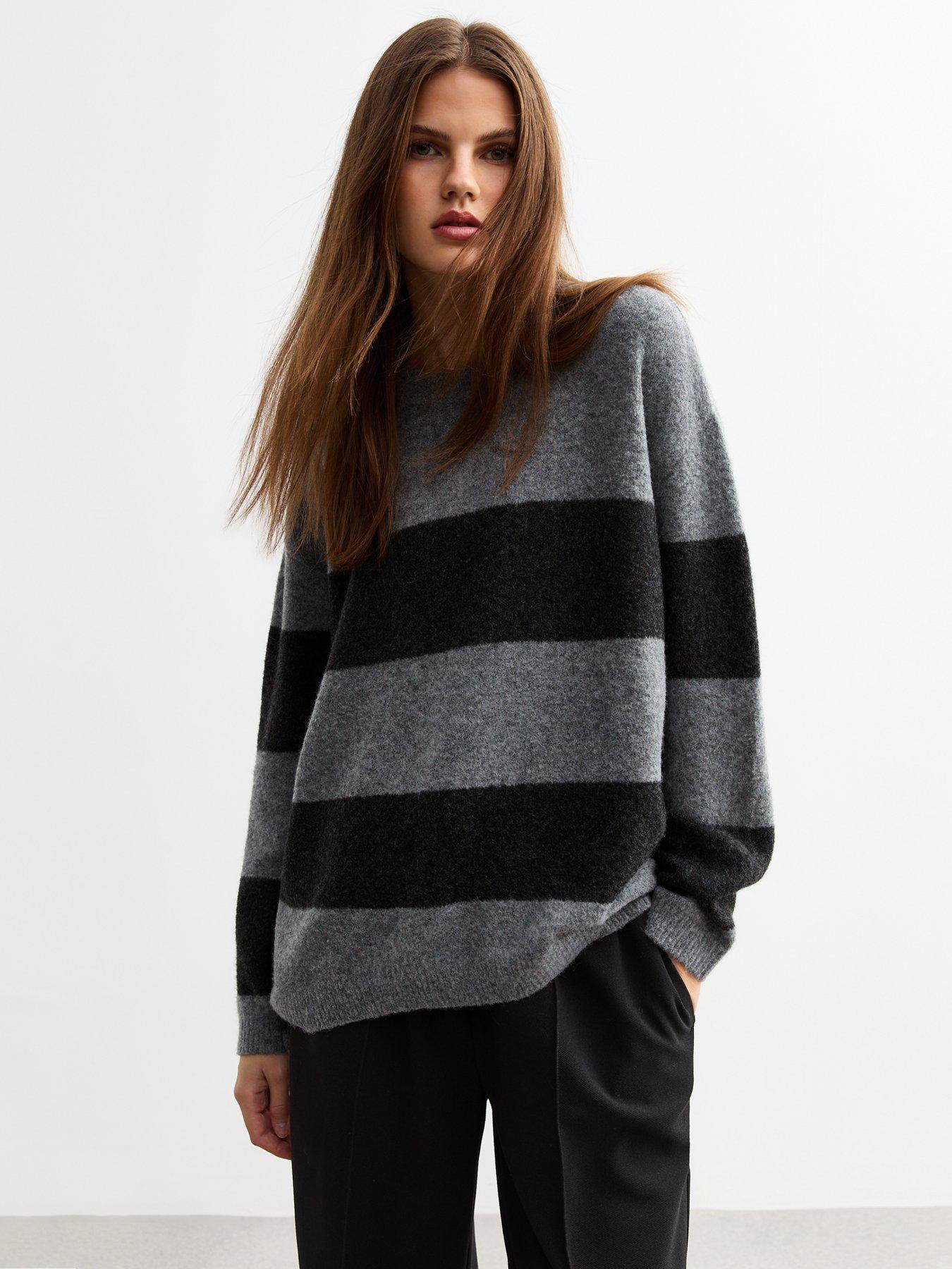 new-look-grey-soft-knit-oversized-striped-jumper