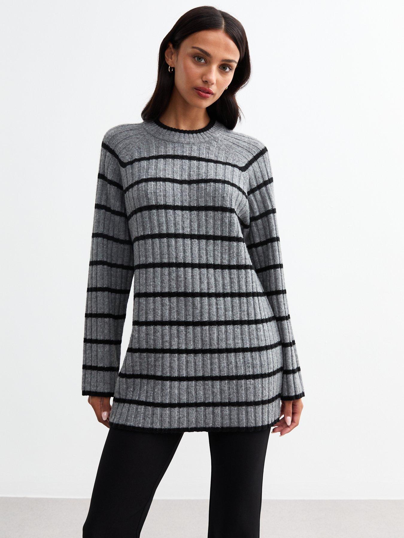 new-look-striped-ribbed-knit-long-raglan-jumper-greymulti