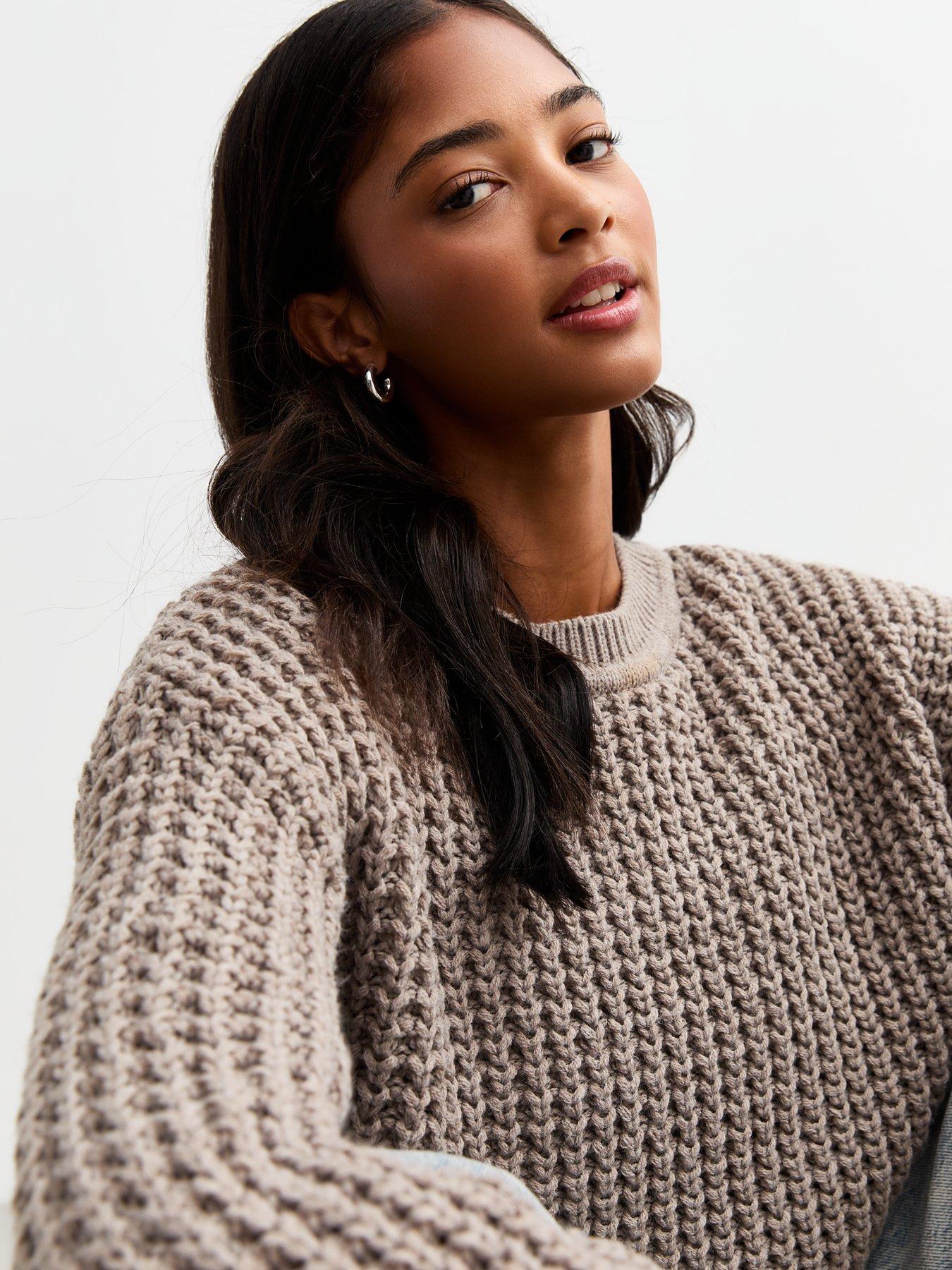 new-look-moss-stitch-crew-neck-jumper-brownoutfit