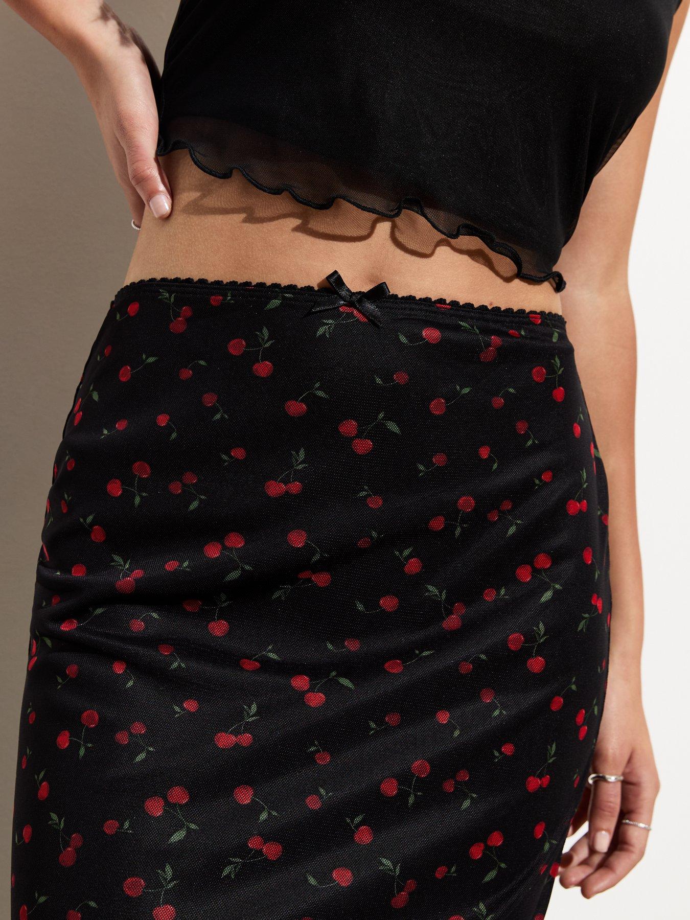 new-look-black-mesh-cherry-print-midi-skirtoutfit