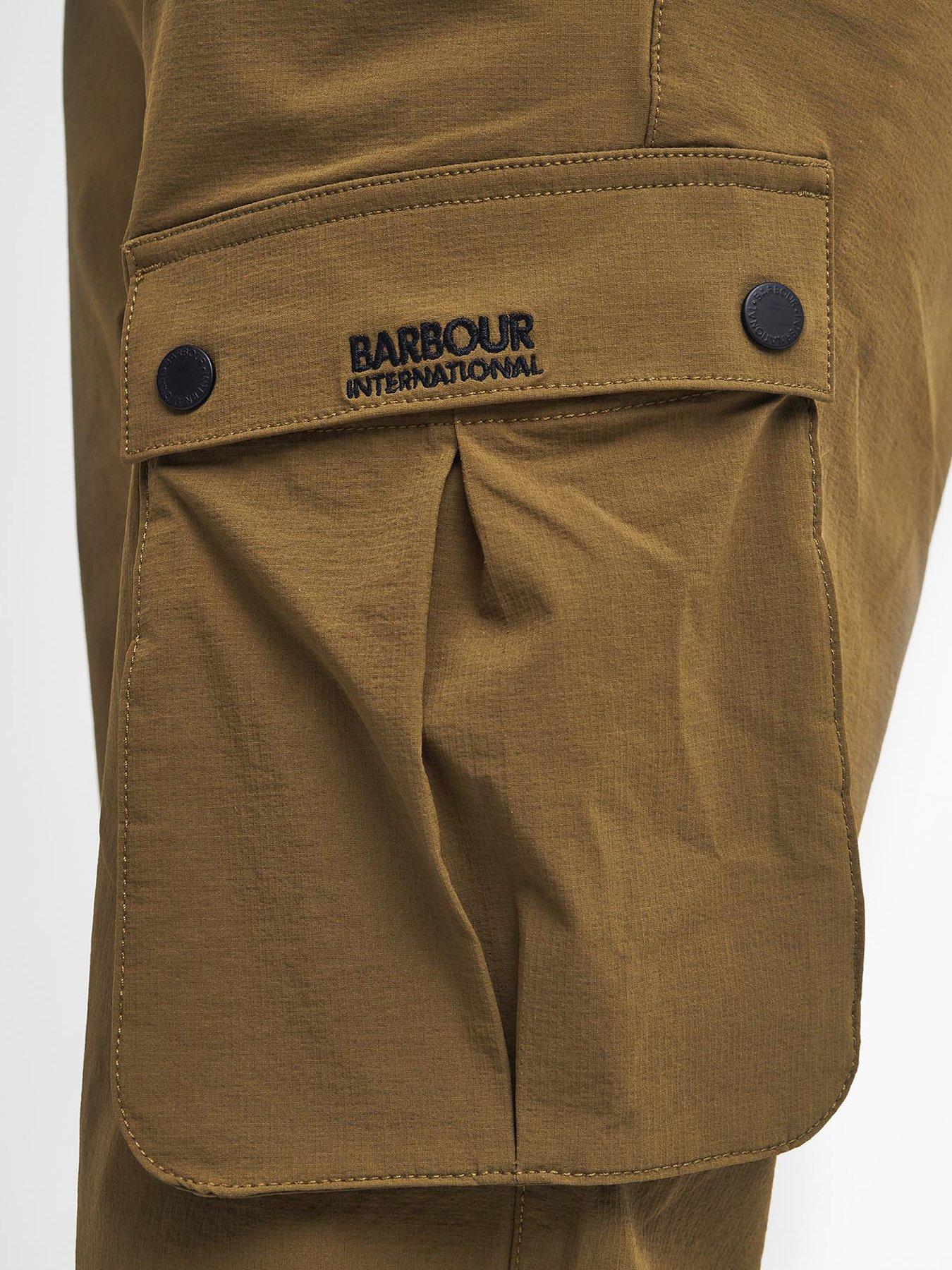 barbour-international-essential-tech-cargo-trousers-khakidetail