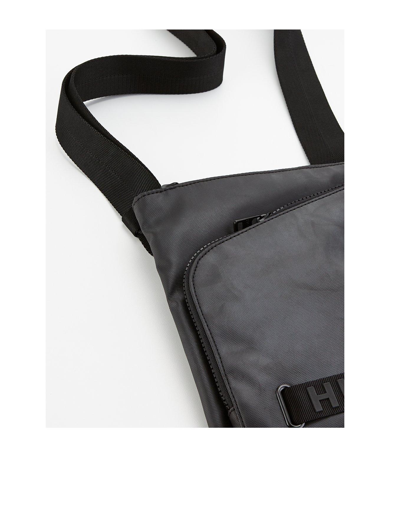 hugo-hugo-asymetric-zip-envelope-messenger-bag-blackback