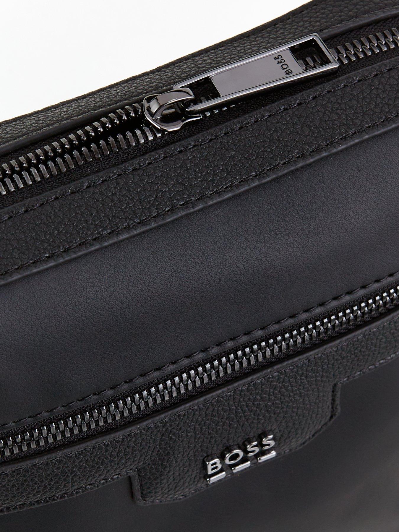 boss-boss-jareth-pu-nikel-logo-messenger-bag-blackdetail