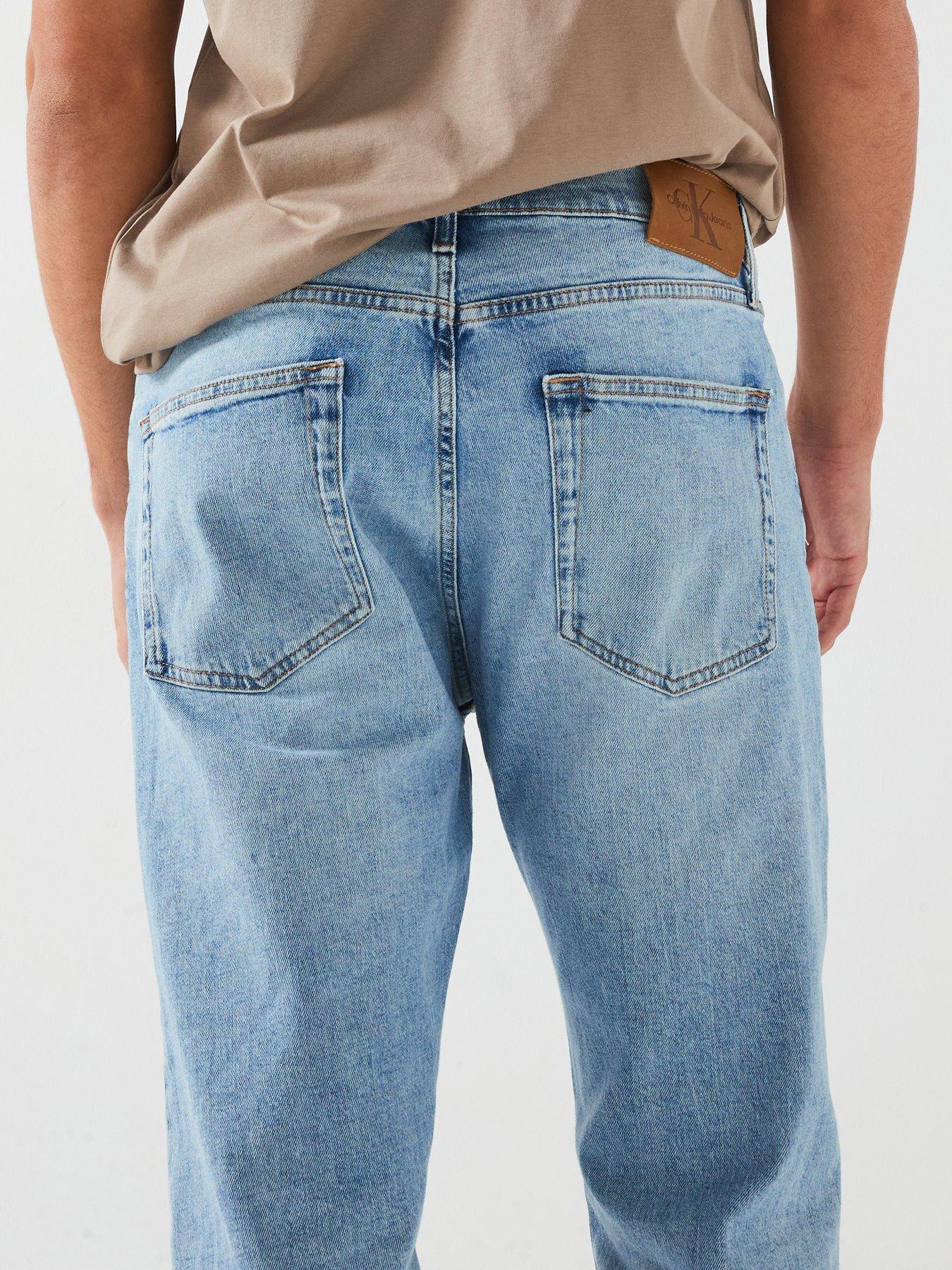 calvin-klein-jeans-calvin-klein-jeans-standard-straight-fit-jeans-light-washoutfit