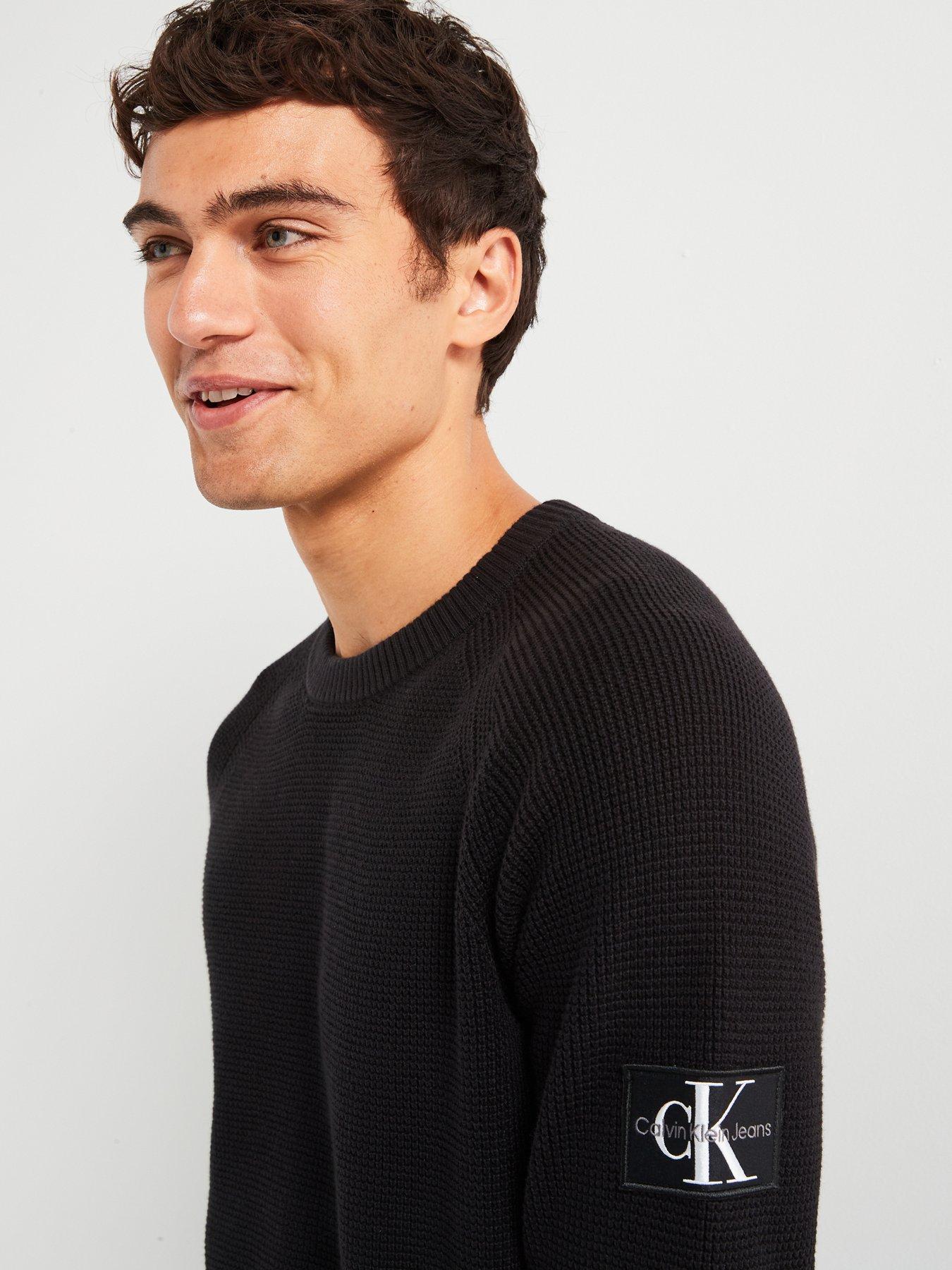 calvin-klein-jeans-calvin-klein-jeans-badge-sleeve-easy-knitted-jumper-blackoutfit