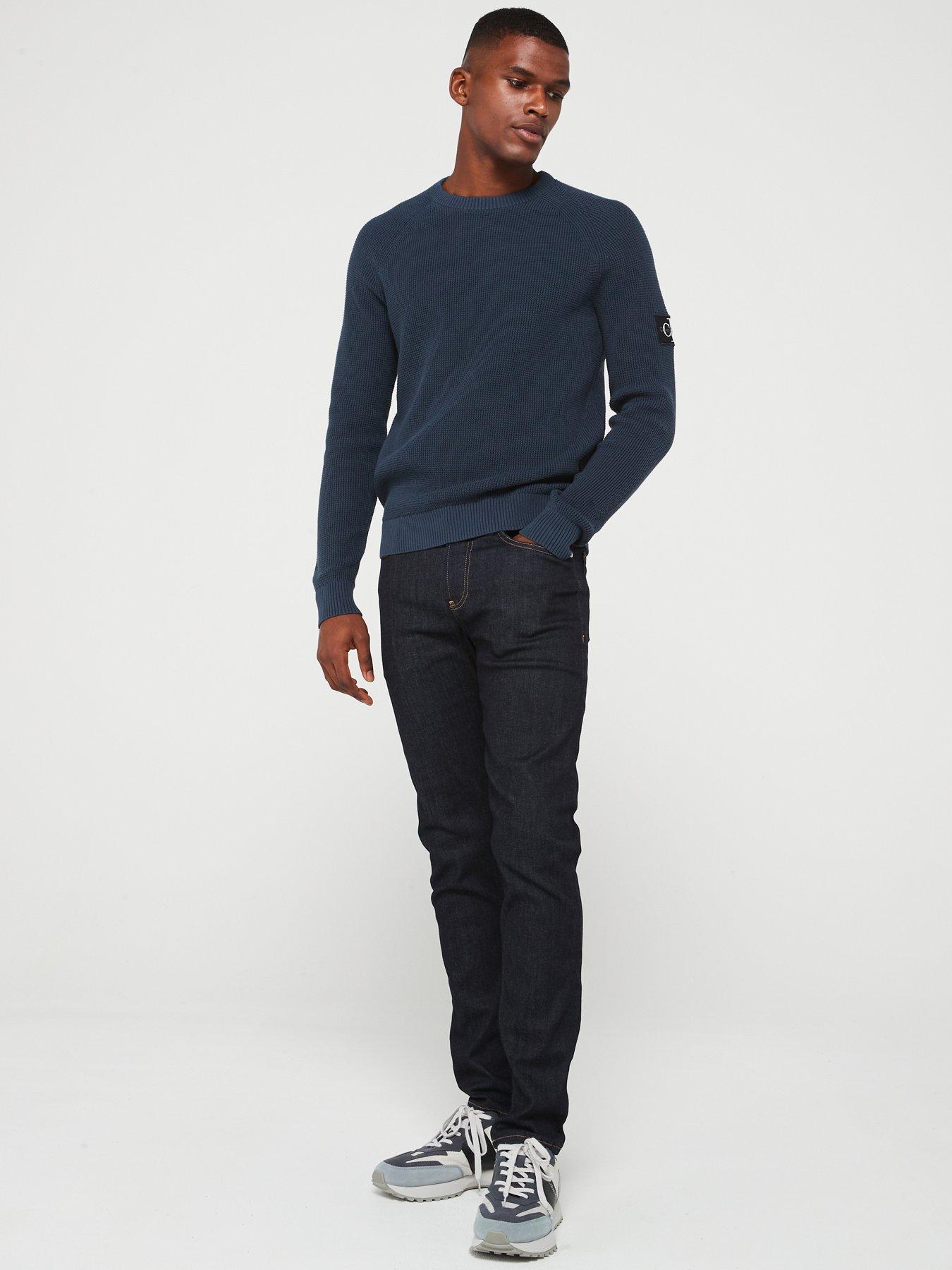 calvin-klein-jeans-calvin-klein-jeans-badge-sleeve-easy-knitted-jumper-navydetail