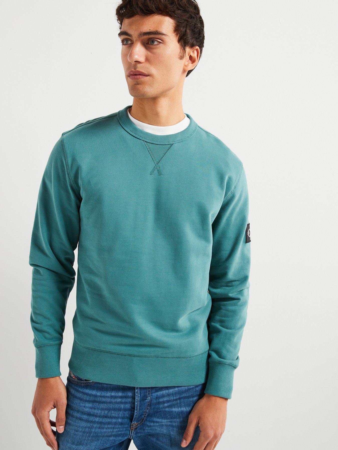 calvin-klein-jeans-badge-sleeve-crew-sweat-light-greendetail