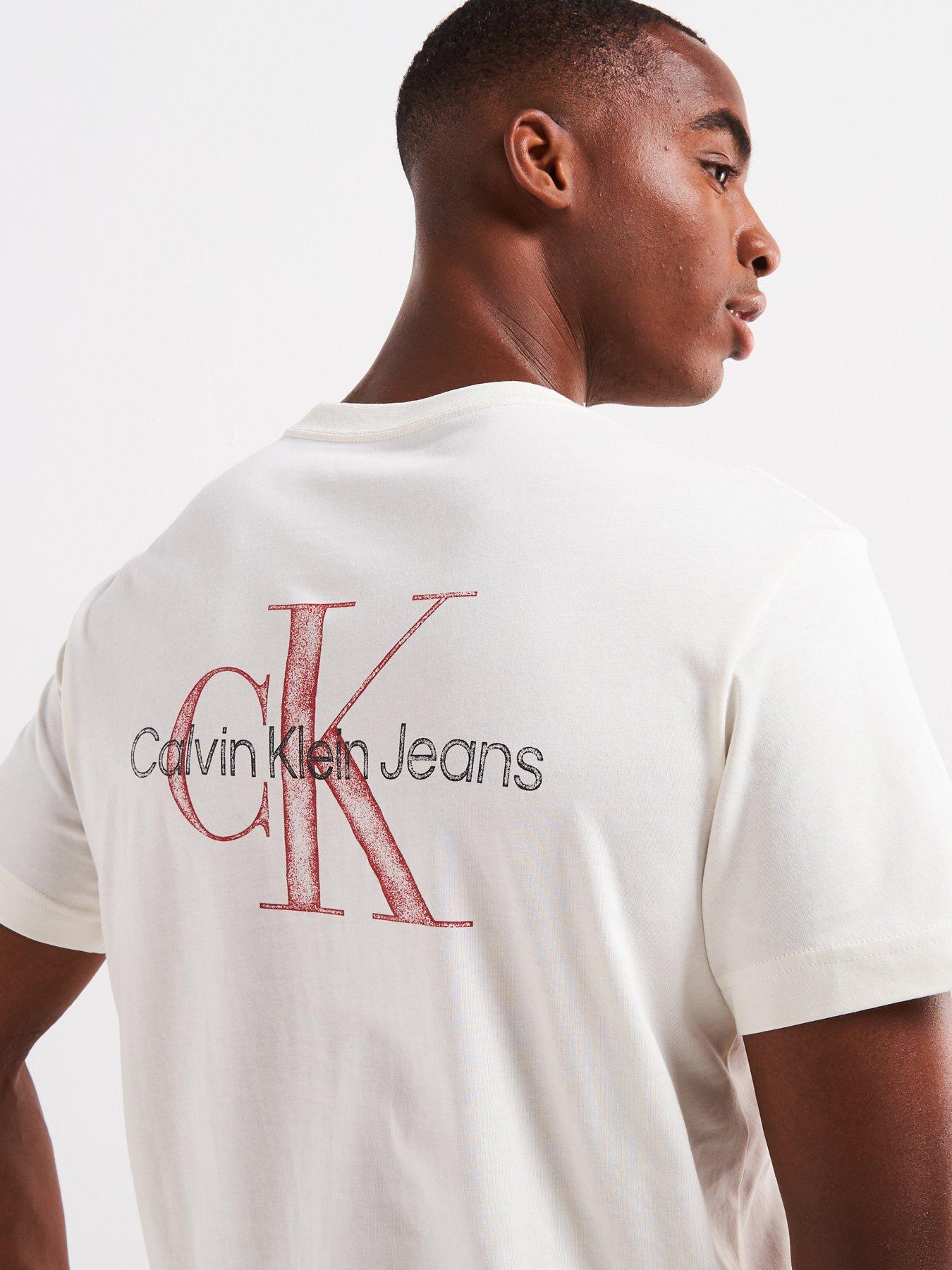 calvin-klein-jeans-calvin-klein-jeans-back-textured-monologo-t-shirt-creamoutfit