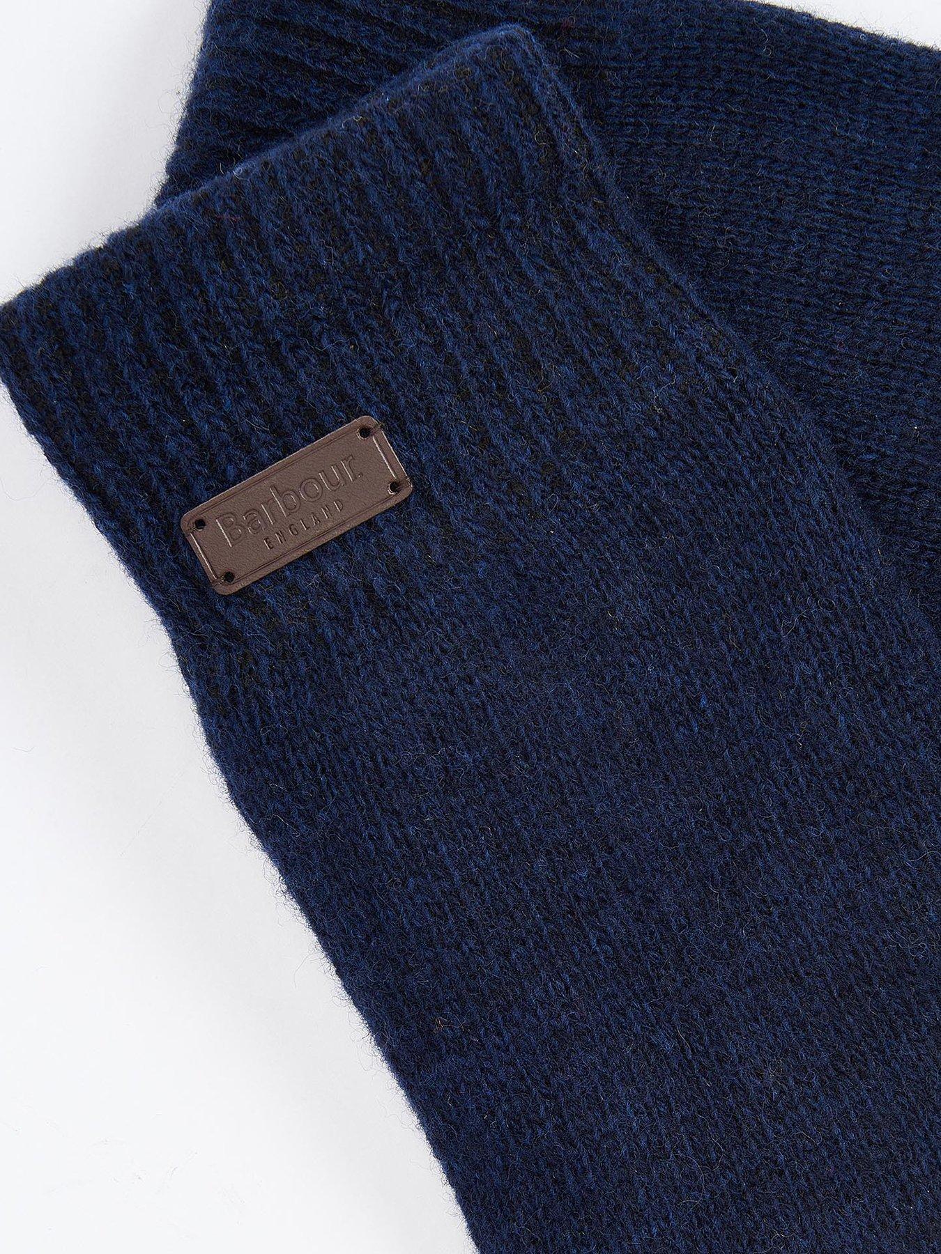 barbour-barbour-carlton-wool-blend-beanie-amp-gloves-gift-set-navyoutfit