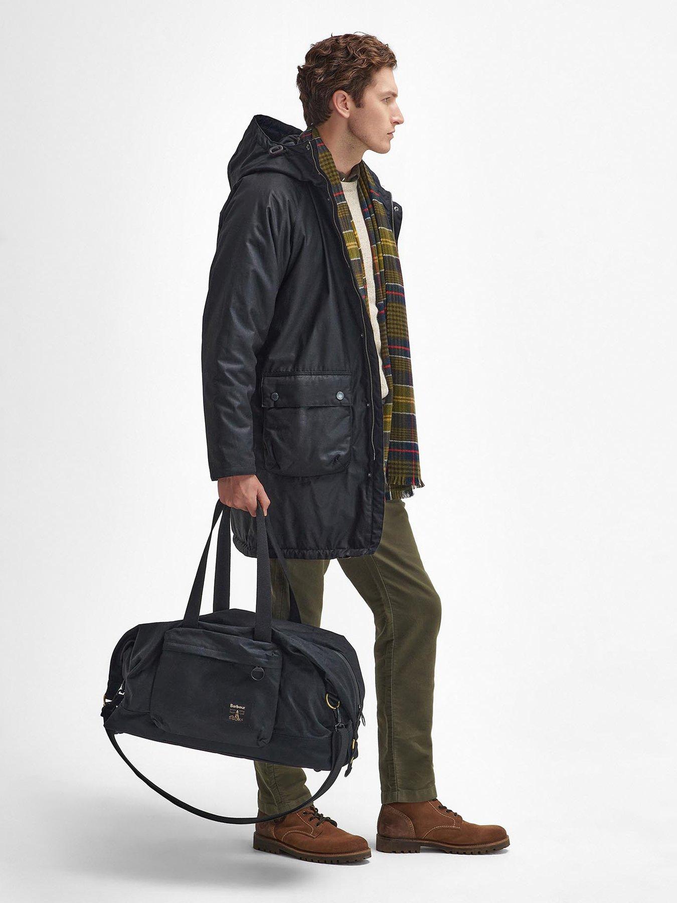 barbour-barbour-field-wax-holdall-bag-blackstillFront