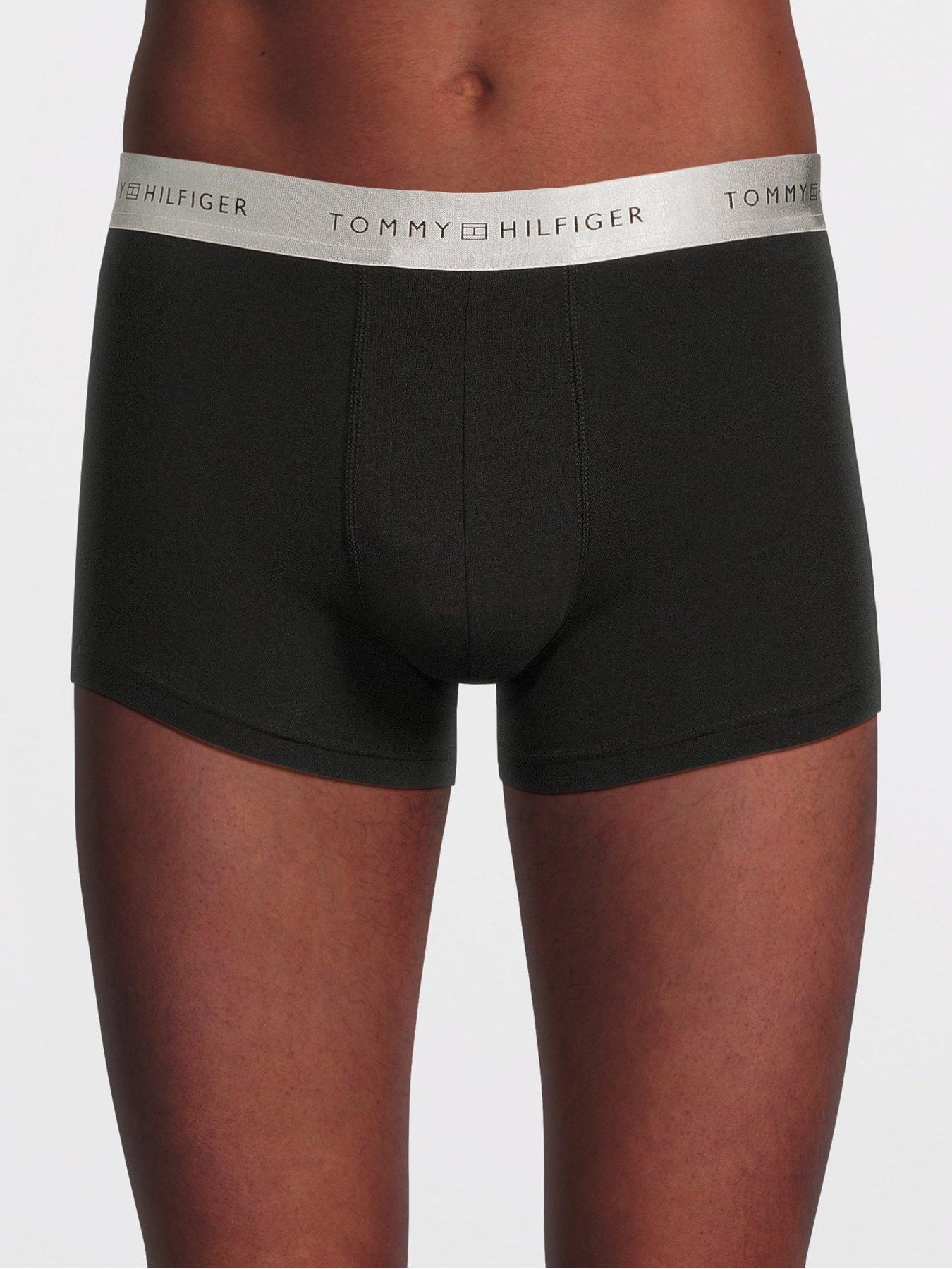 tommy-hilfiger-tommy-hilfiger-signature-cotton-essential-3-pack-trunks-blackstillFront