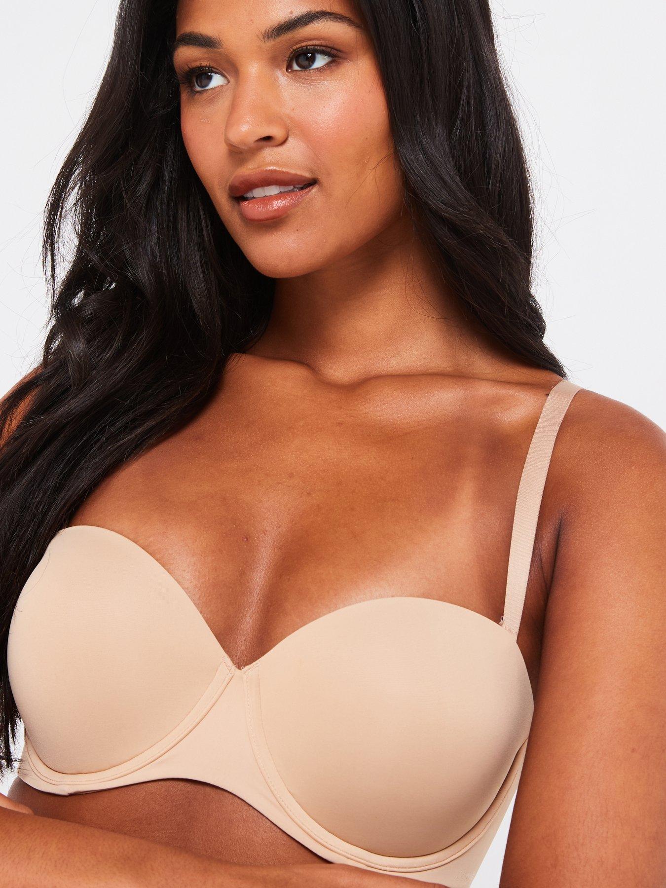 calvin-klein-push-up-strapless-bra-beigeoutfit