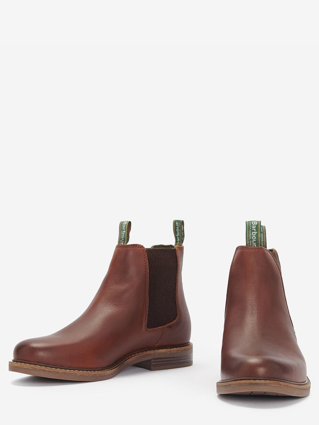 barbour-barbour-farsley-leather-chelsea-boots-brownoutfit