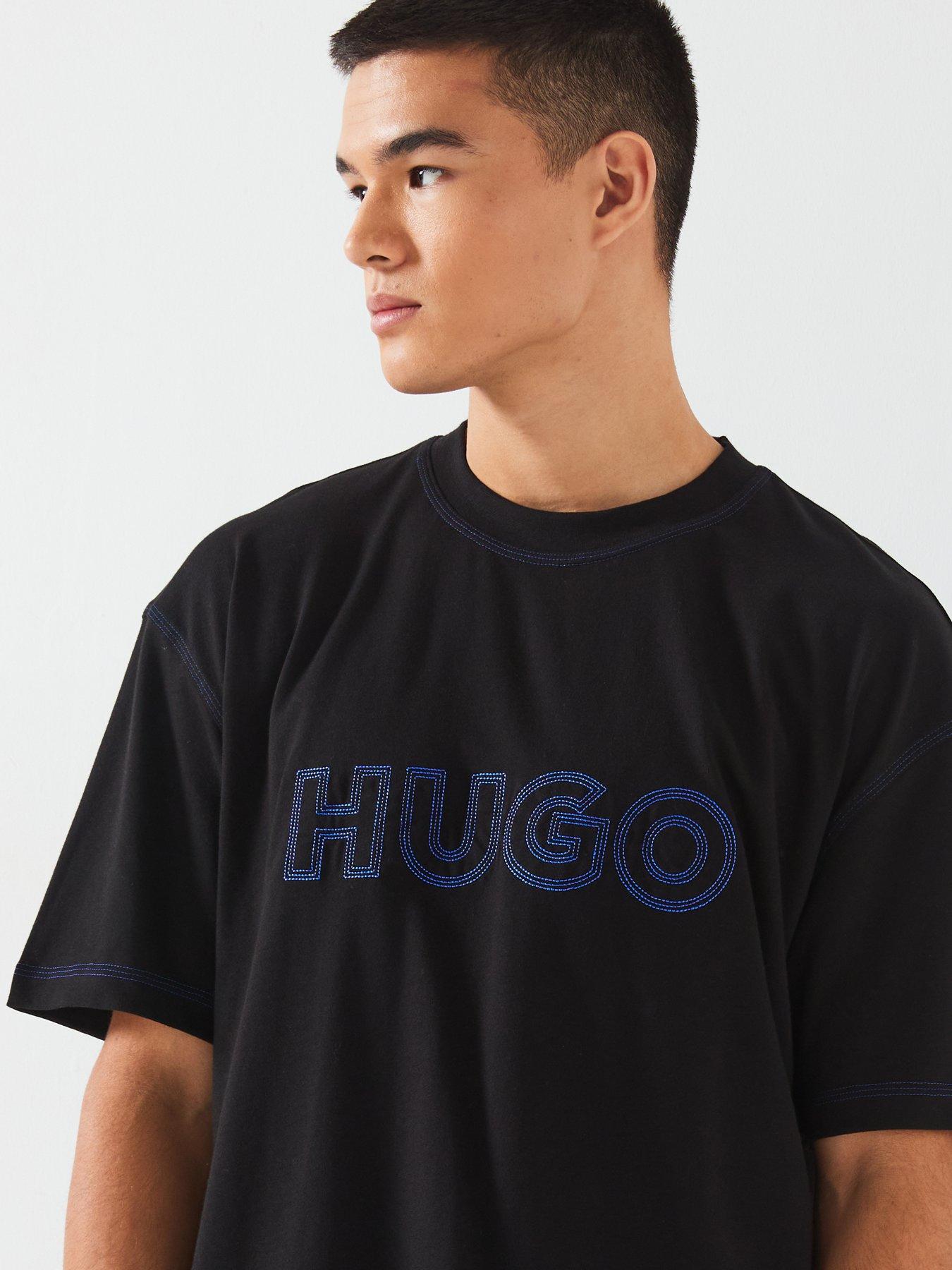 hugo-blue-nitlogo-loose-fit-outline-logo-t-shirt-blackoutfit