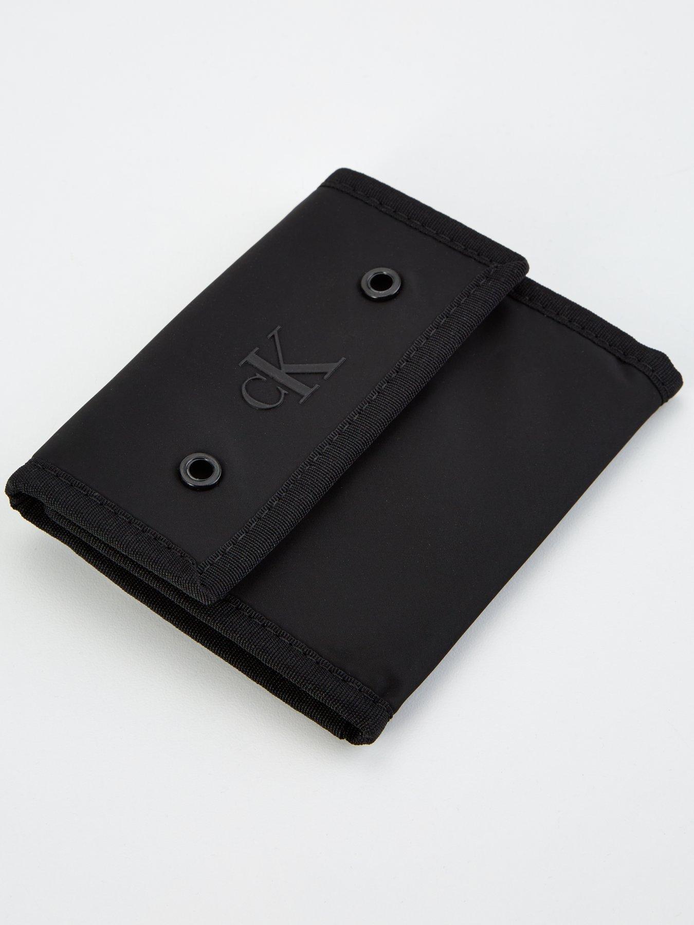 calvin-klein-jeans-calvin-klein-jeans-webbed-velcro-wallet-blackoutfit