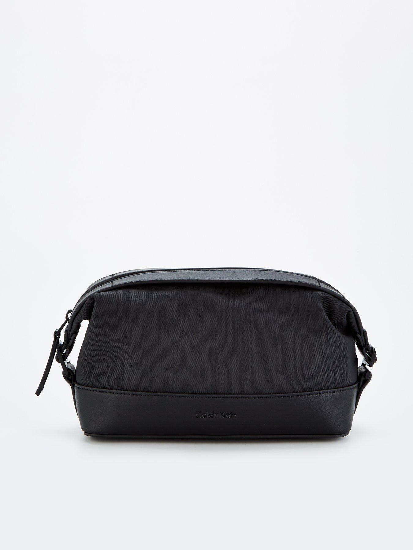 calvin-klein-calvin-klein-sensual-washbag-black