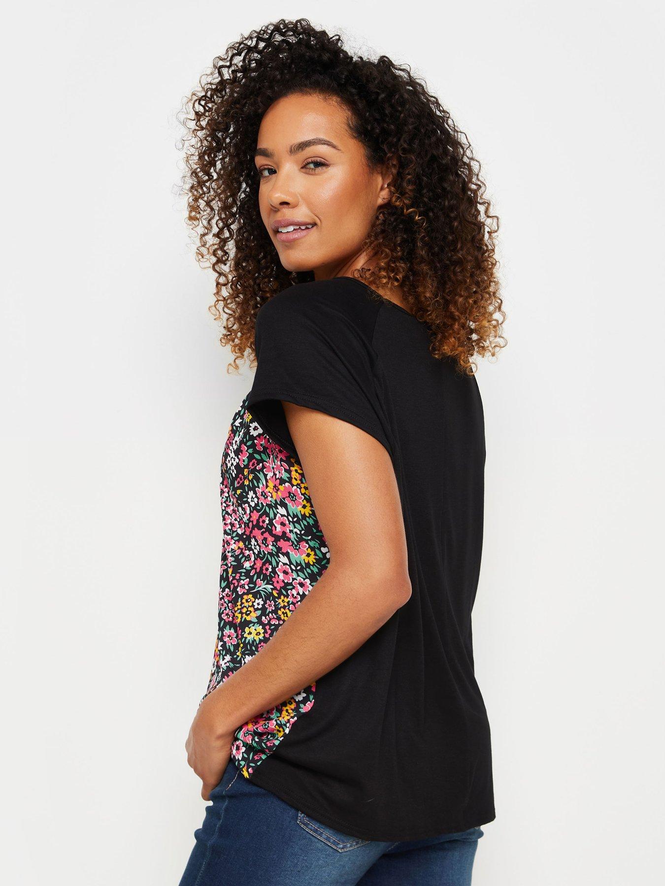 mco-ditsy-print-short-sleeve-top-blackstillFront