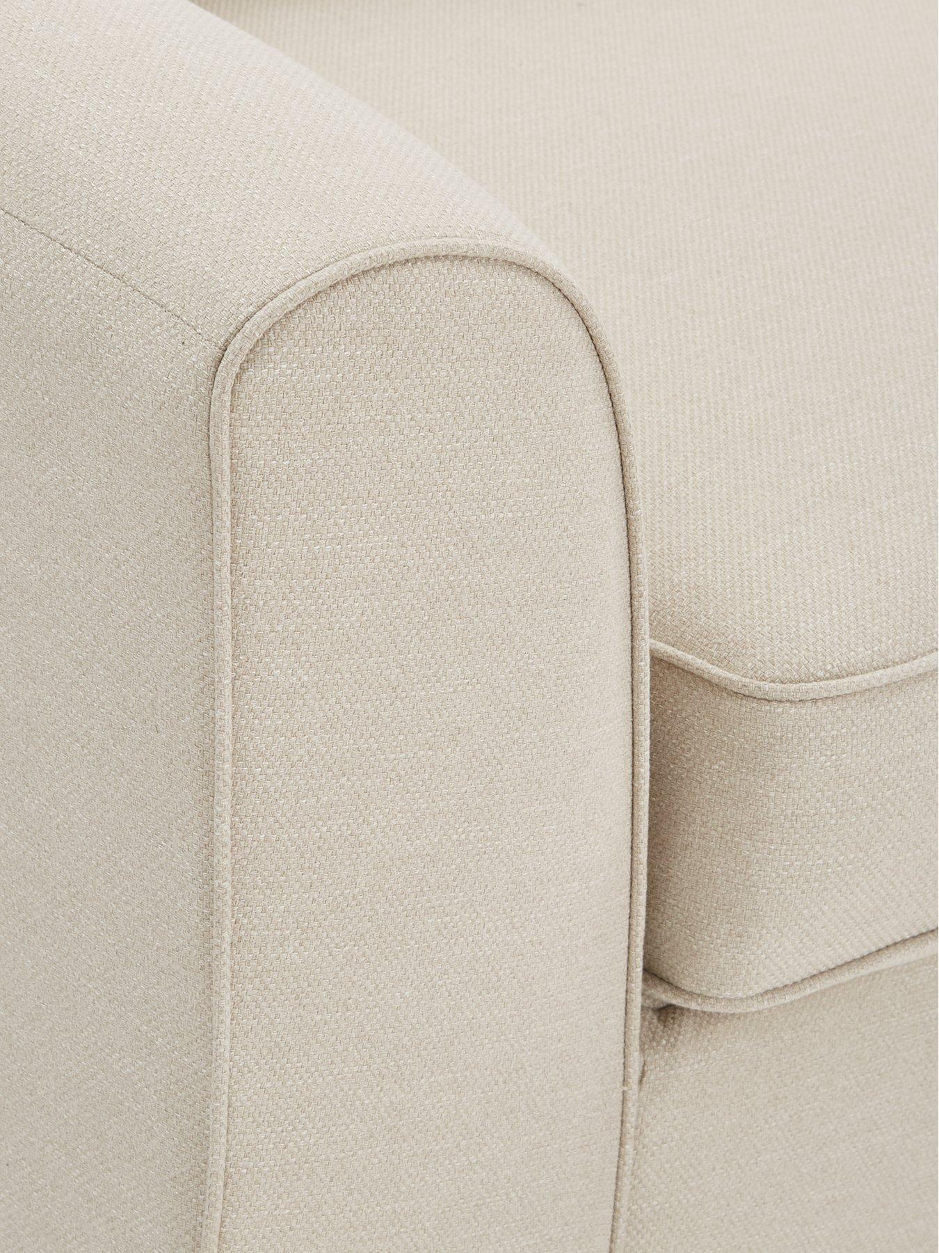 jackson-fabric-snuggle-chair-beddetail