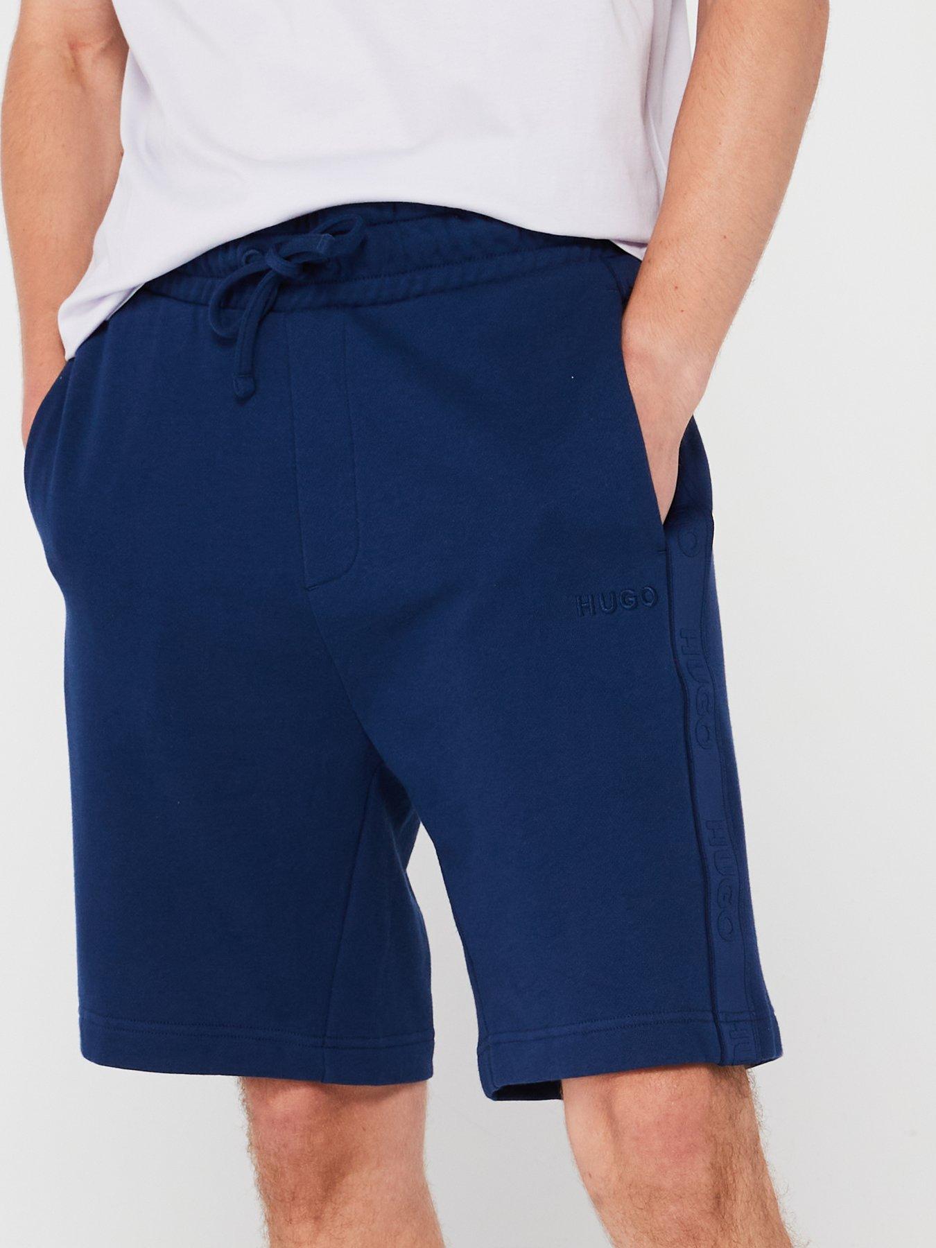 hugo-hugo-tonal-logo-loungewear-shorts-dark-blueoutfit