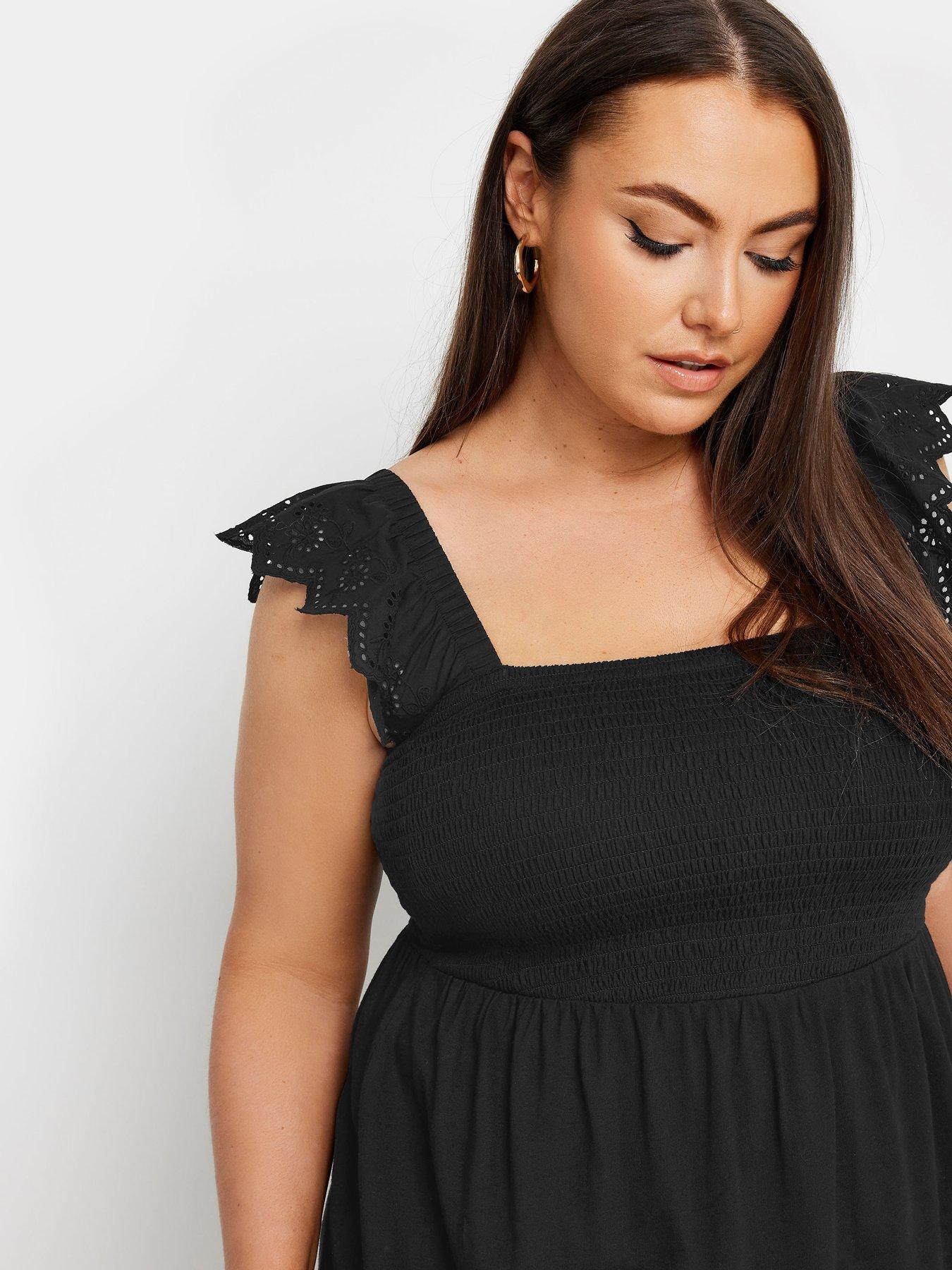 yours-peplum-anglaise-frill-top-blackoutfit