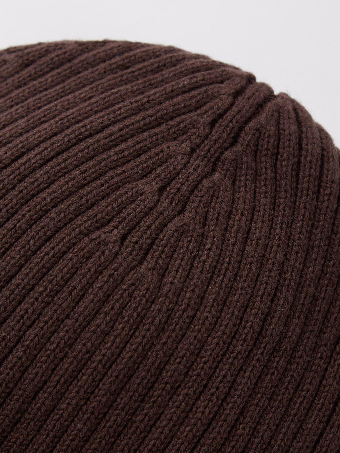 calvin-klein-calvin-klein-classic-cotton-tab-logo-rib-beanie-dark-brownoutfit