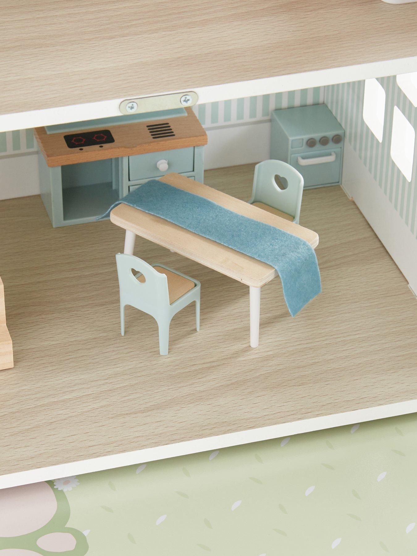 acorn-acorn-wooden-dollhouse-with-furnitureoutfit