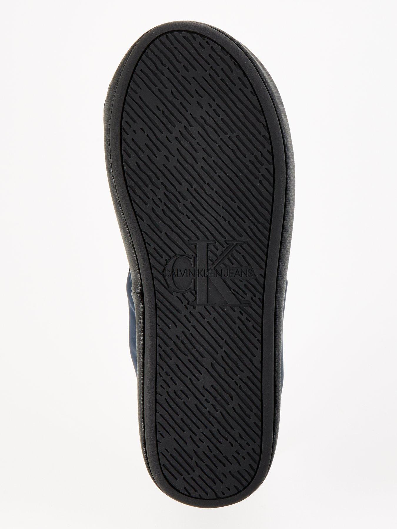 calvin-klein-jeans-calvin-klein-jeans-mono-logo-quilted-mule-slipper-navydetail