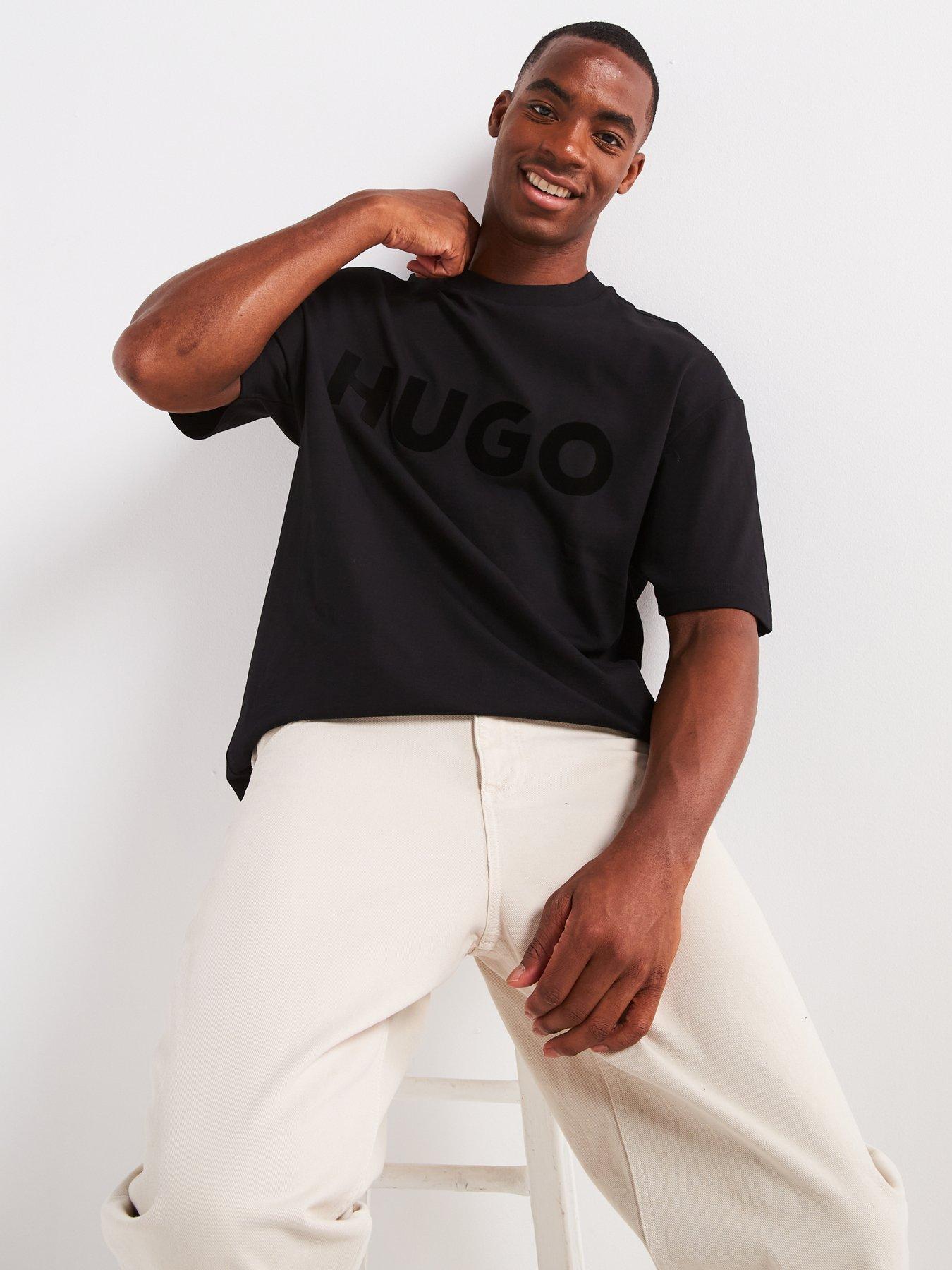 hugo-hugo-dinkee-tonal-logo-oversize-fit-t-shirt-blackoutfit