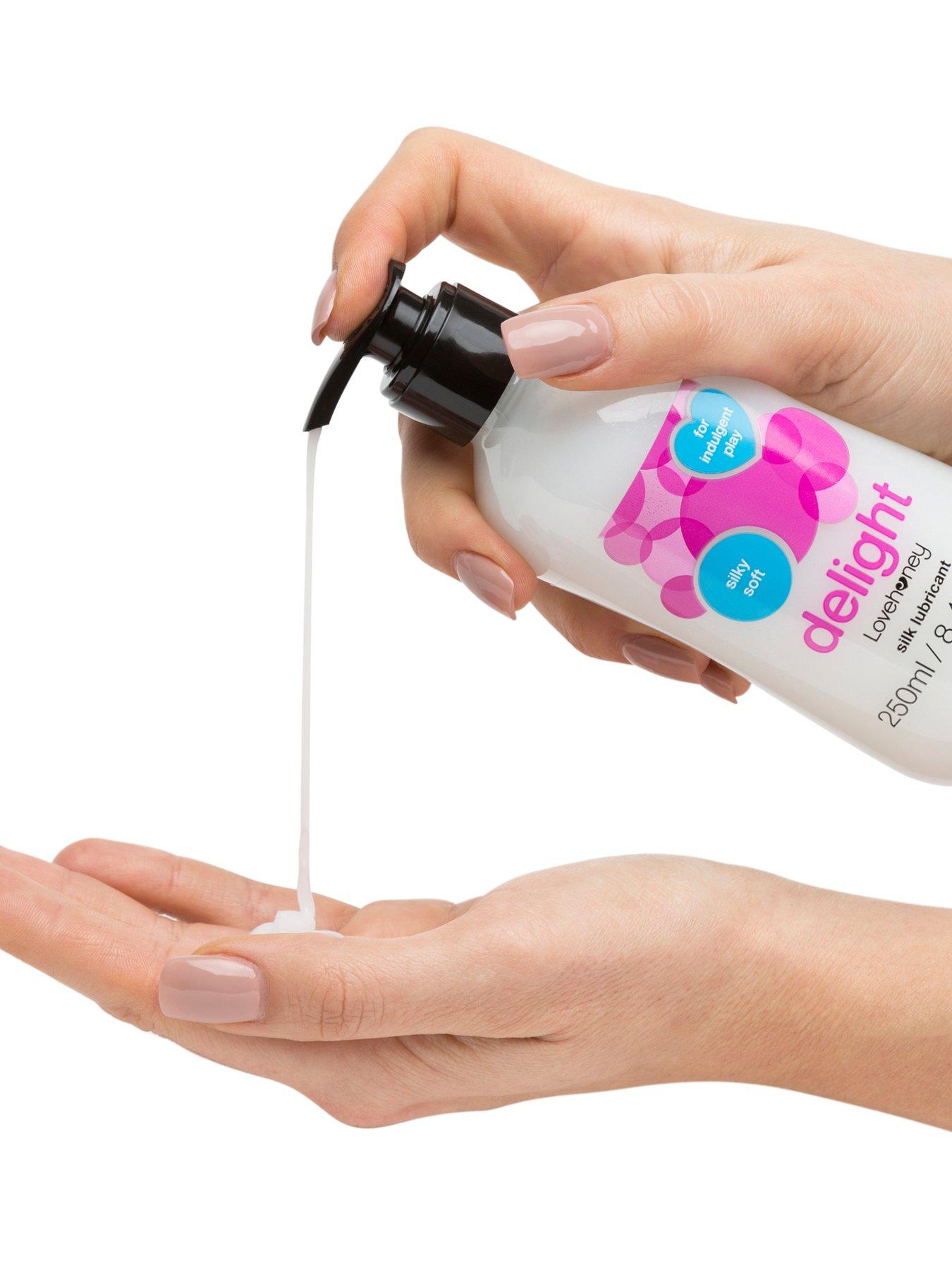 Image 2 of 3 of Lovehoney Delight Extra Silky Water-Based Lubricant -&nbsp;250ml