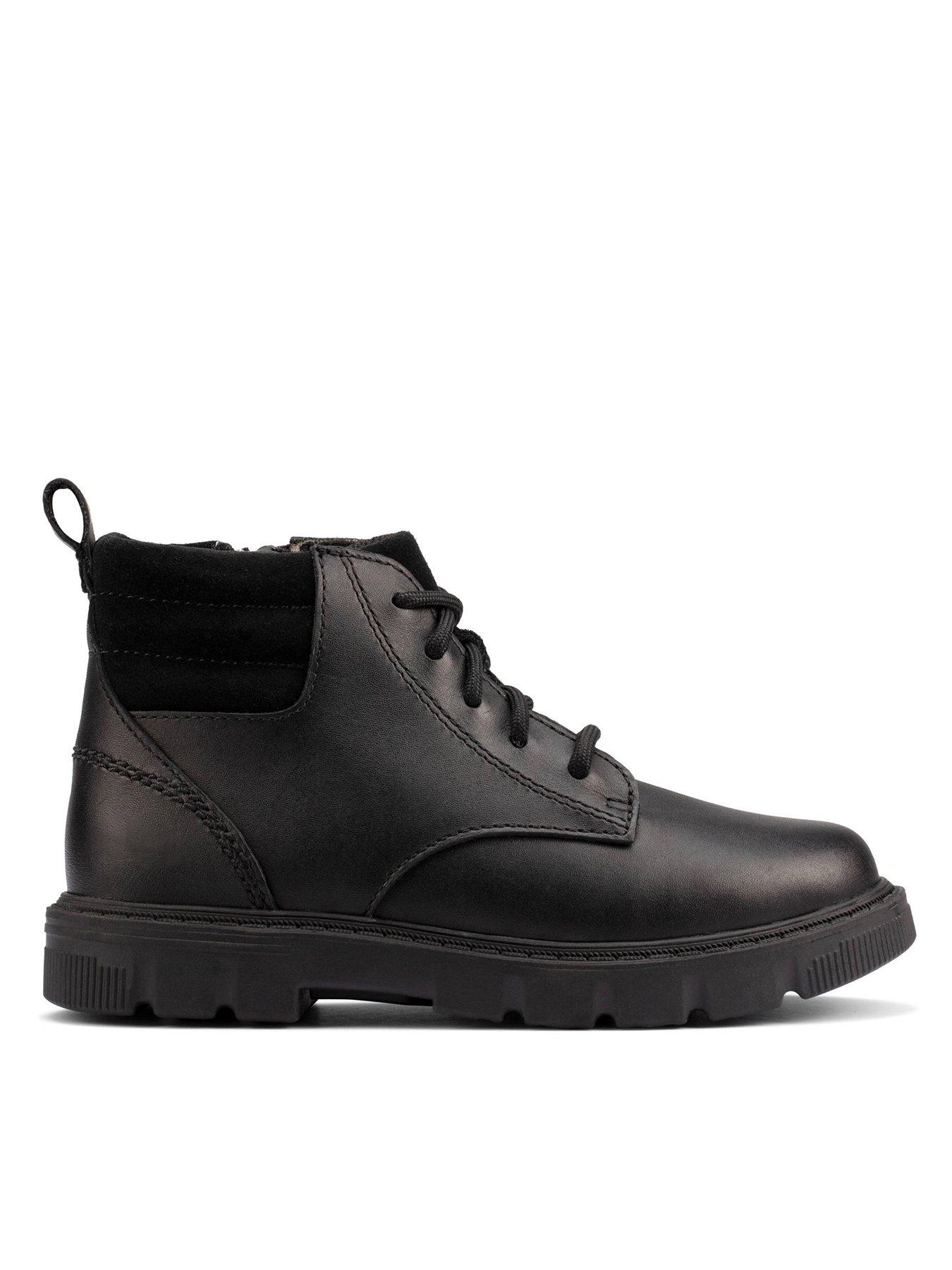 clarks-youth-lorcam-trail-lace-up-bootfront