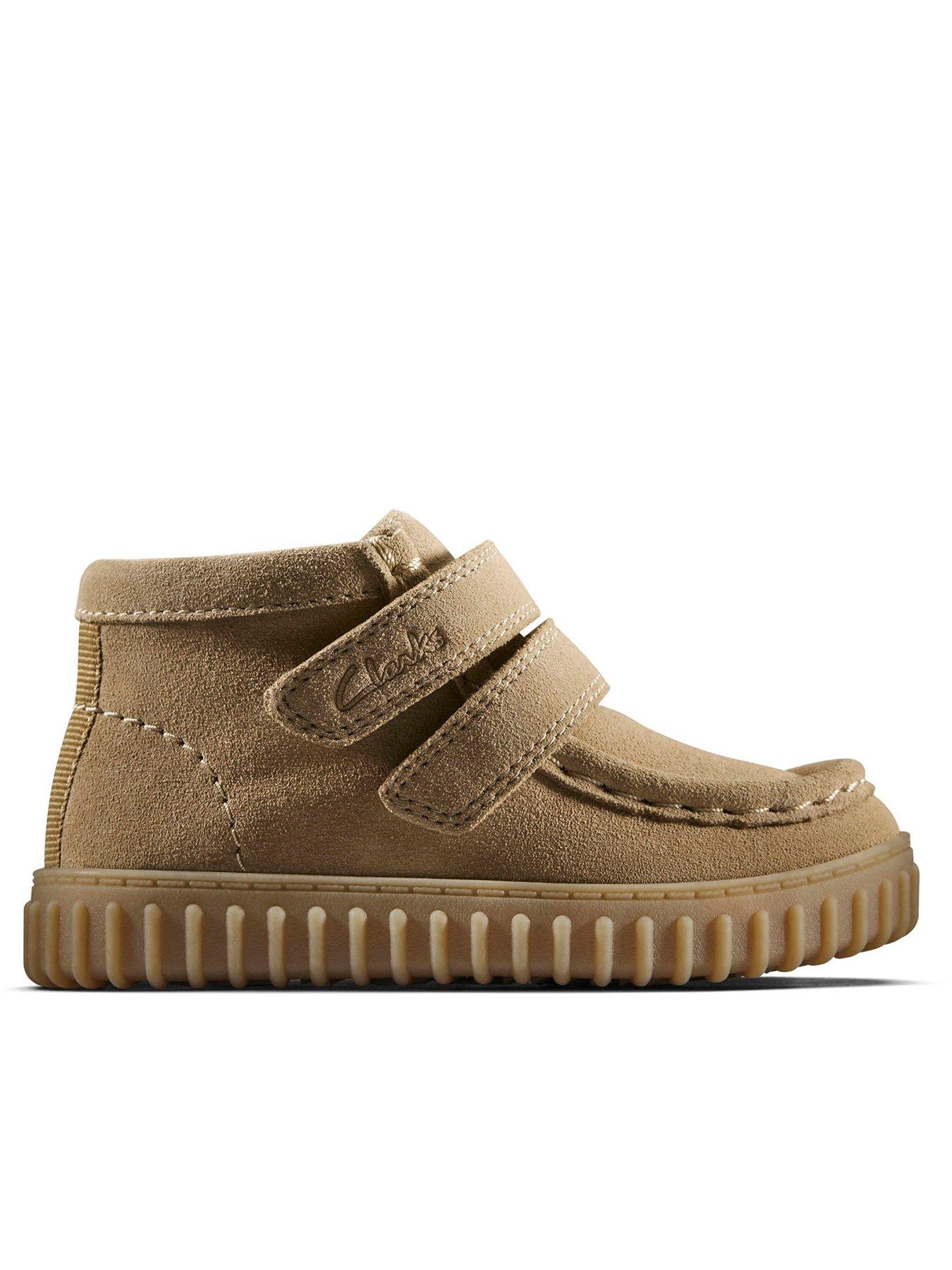 clarks-toddler-tor-hill-suede-ankle-bootfront