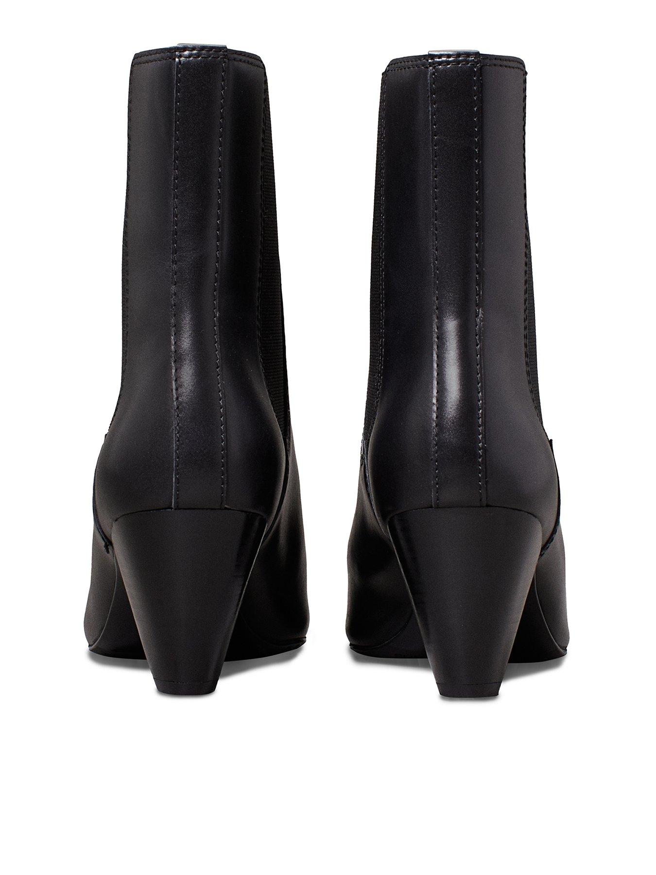 calvin-klein-jeans-pointed-heel-ankle-boots-blackback