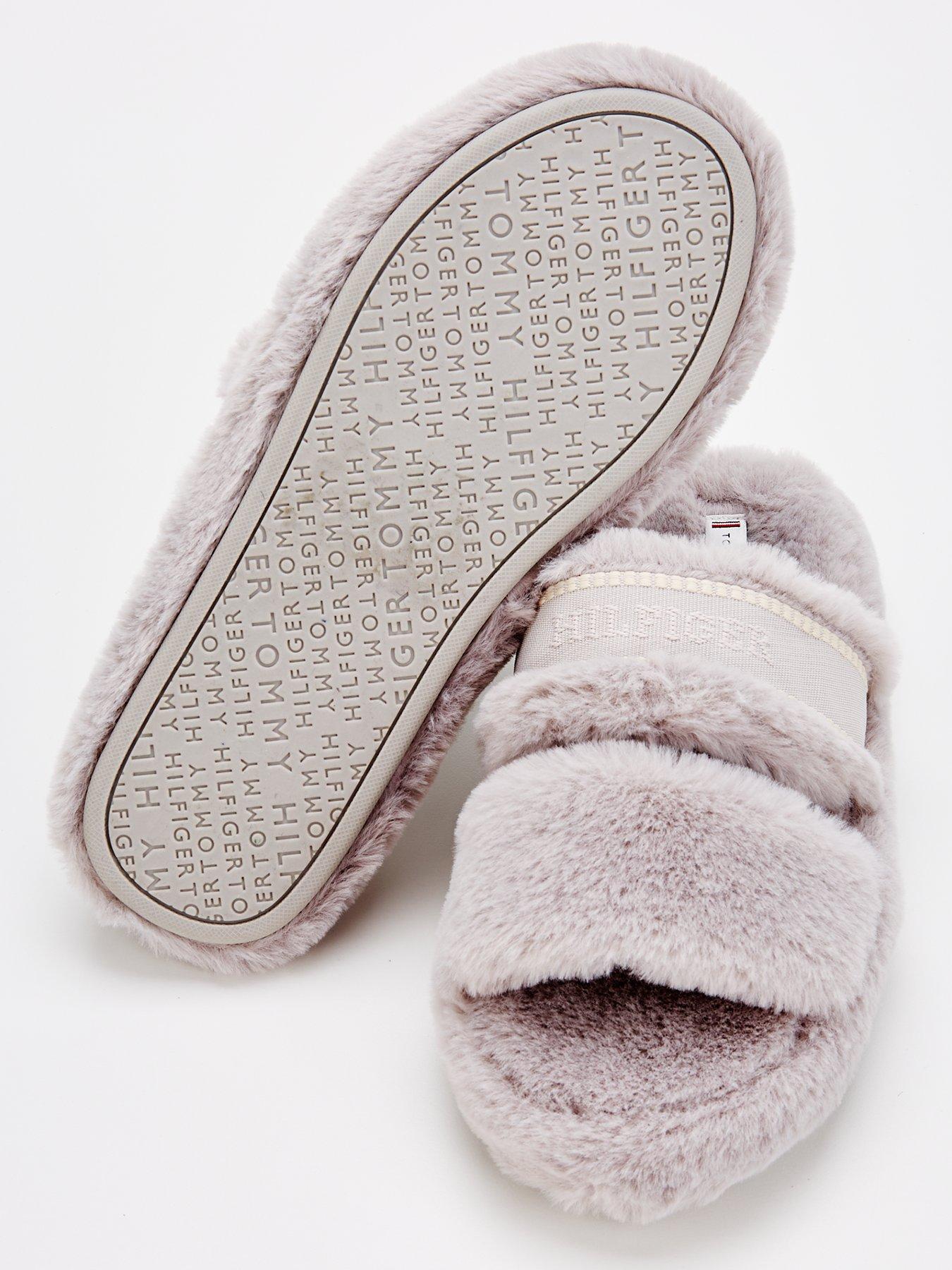 tommy-hilfiger-faux-fur-slip-on-slippers-greydetail