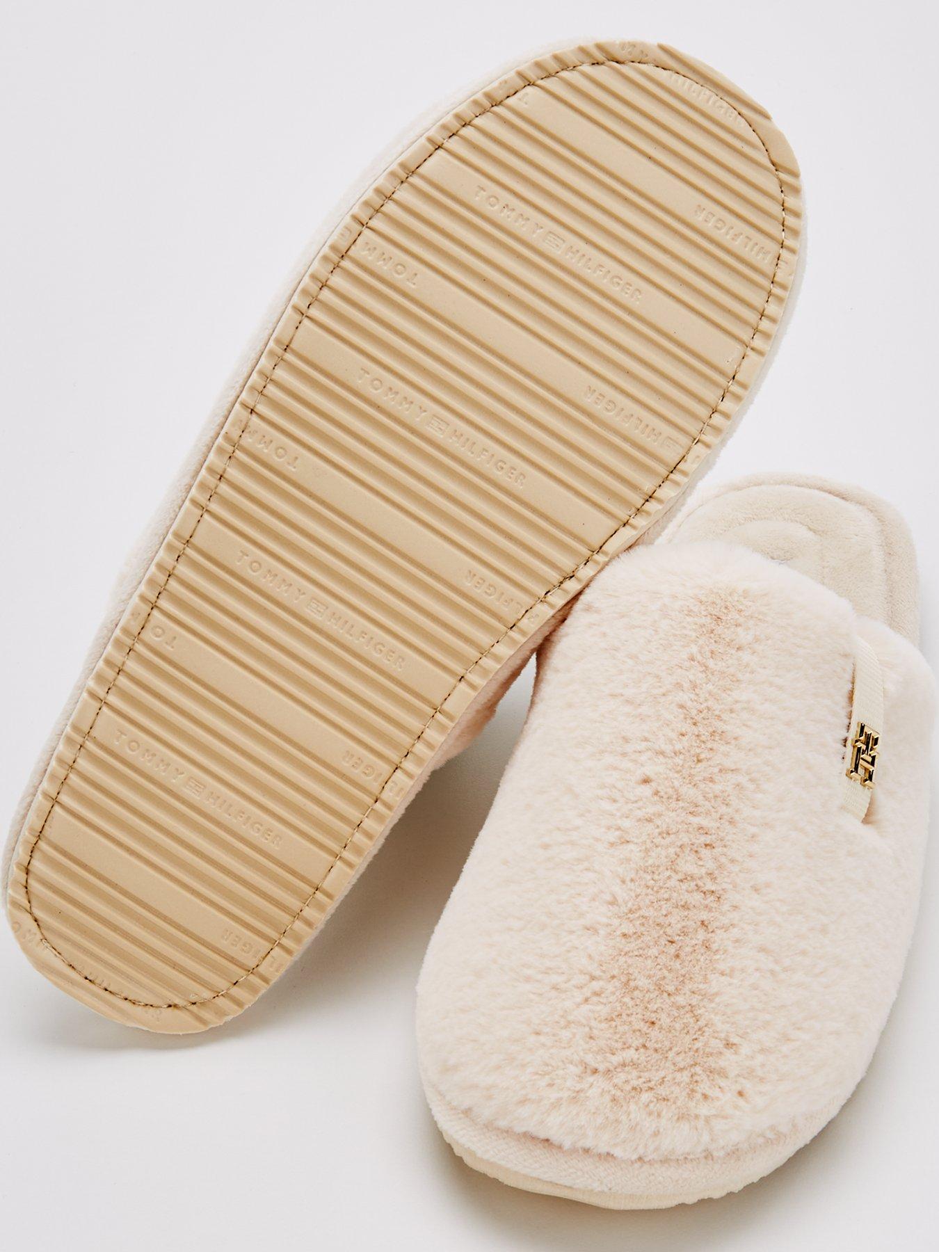 tommy-hilfiger-logo-hardwear-slippers-whitedetail