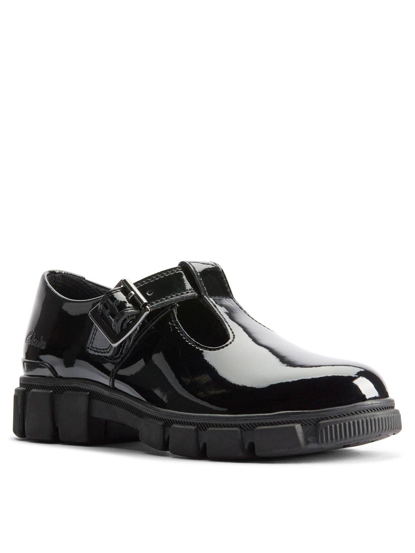 clarks-kids-evyn-bar-t-bar-patent-leather-school-shoestillFront