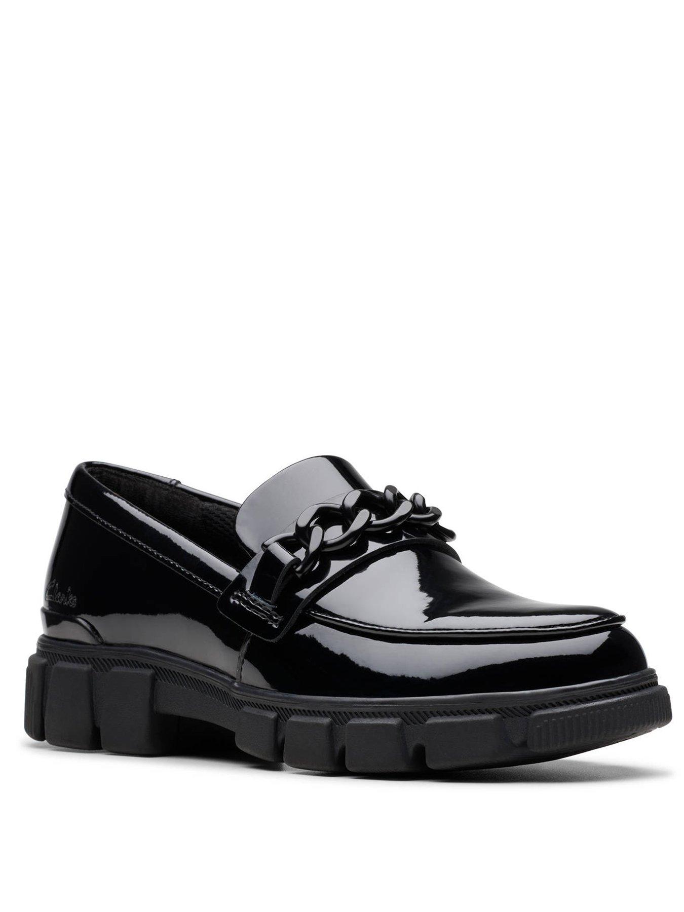 clarks-kids-evyn-walk-chain-patent-leather-loaferstillFront