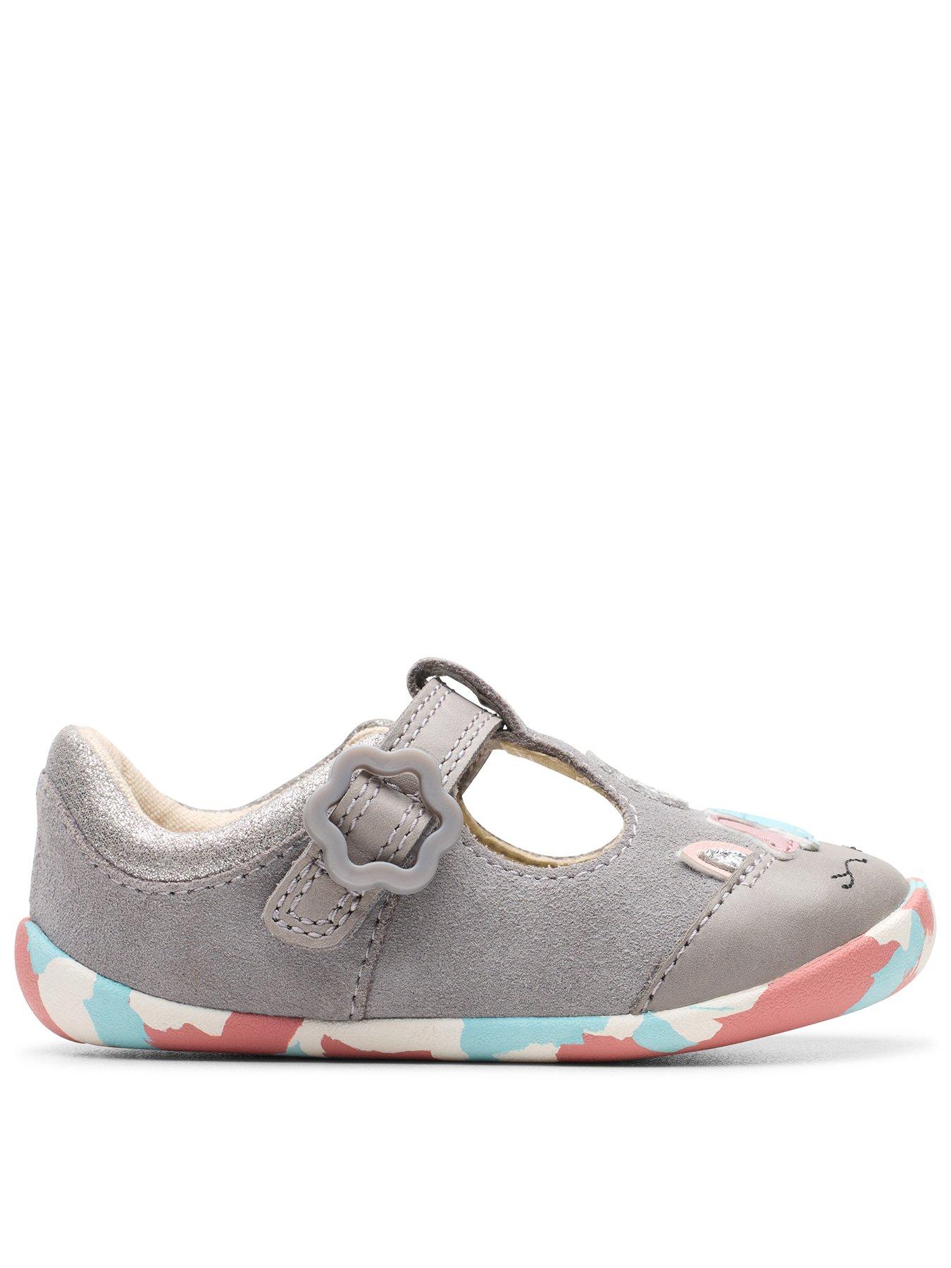 Clarks baby walkers hotsell