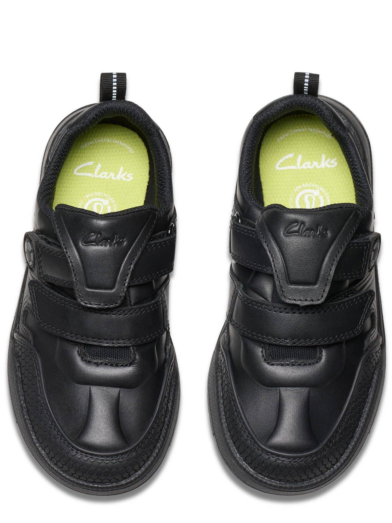 clarks-kids-laser-track-lace-leather-school-shoeoutfit