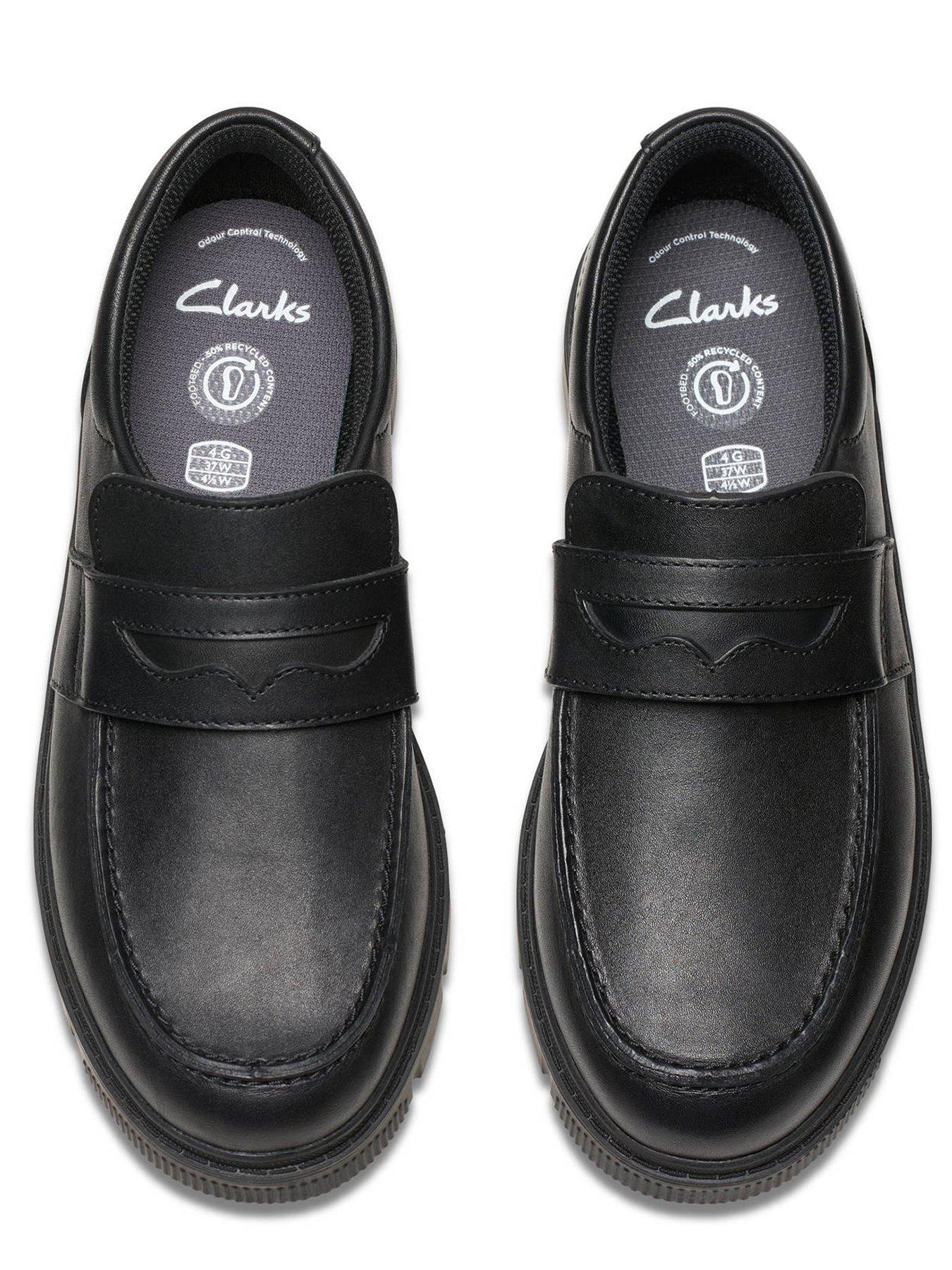 clarks-youth-lorcam-craft-slip-on-leather-school-shoe-blackoutfit