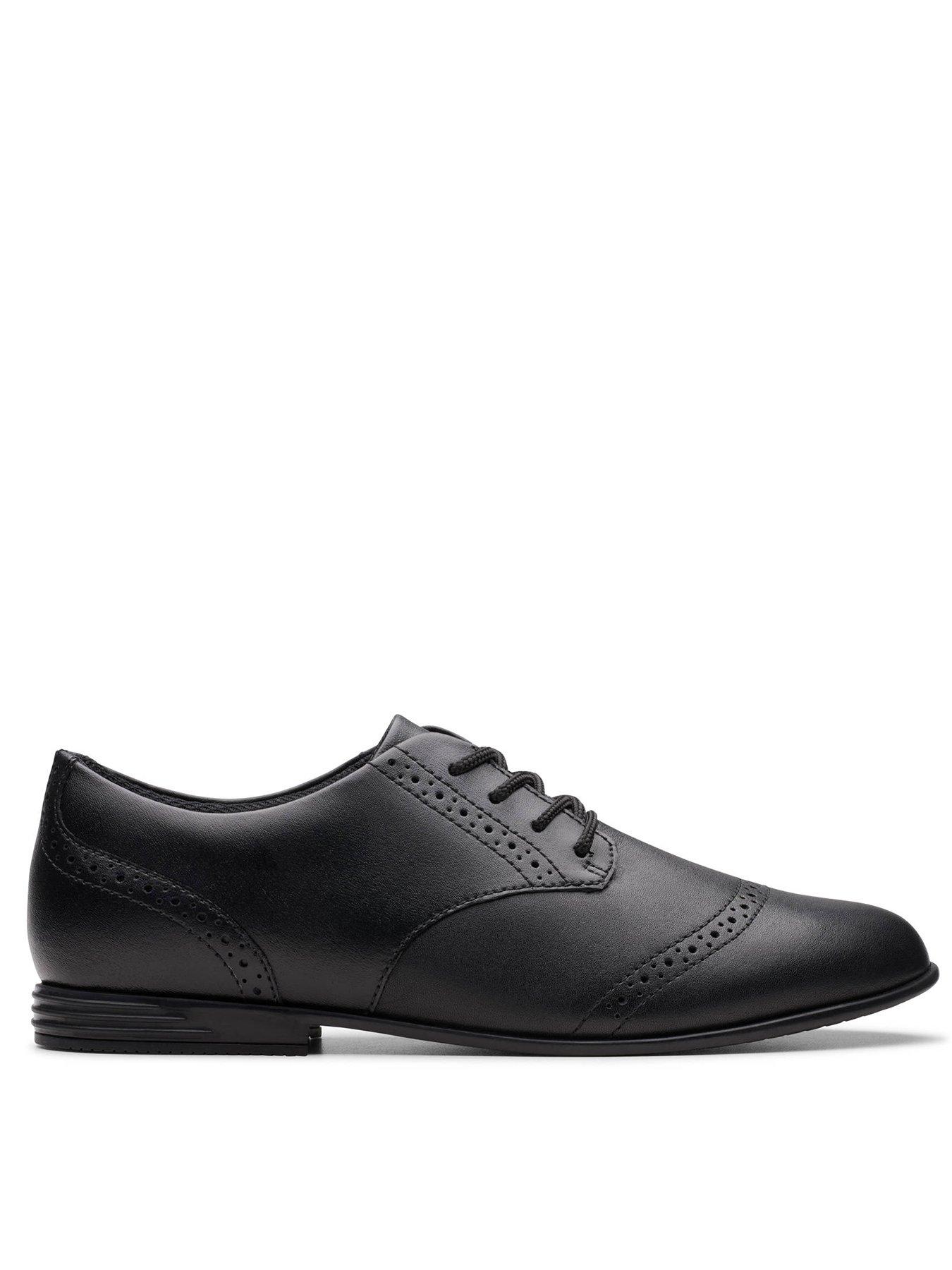 Clarks Youth Finjabrogue Lace Leather School Shoe
