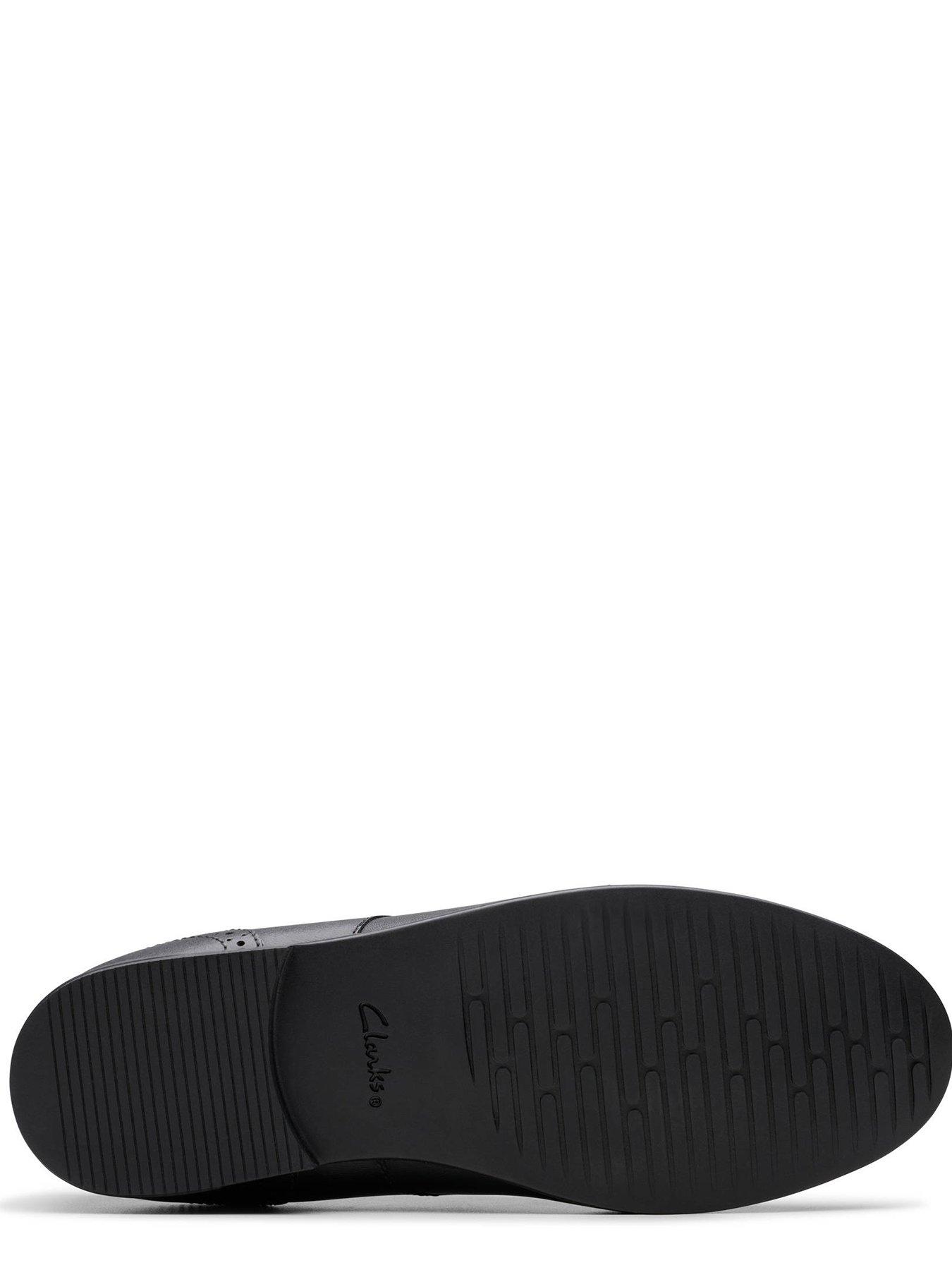 Image 5 of 7 of Clarks Youth Finjabrogue Lace Leather School Shoe
