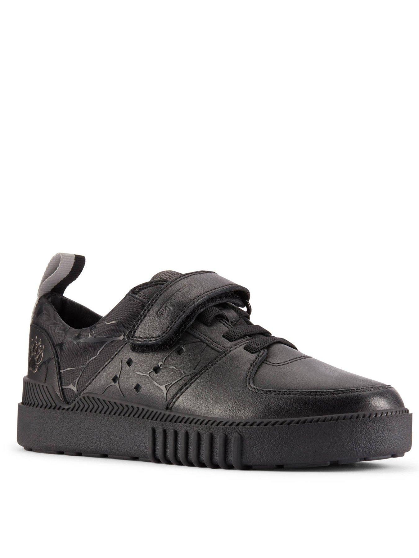 clarks-stranger-things-somerset-school-shoe-blackstillFront