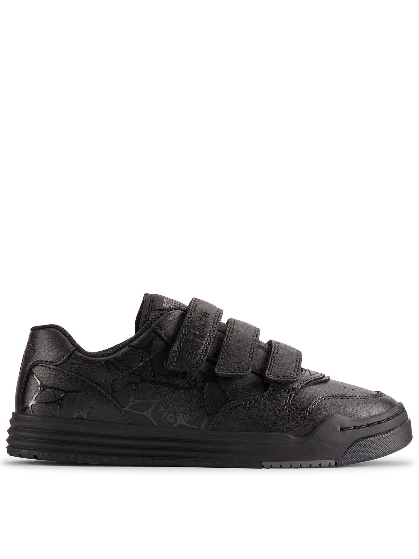 clarks-stranger-things-urban-ace-tripple-strap-school-shoe-black