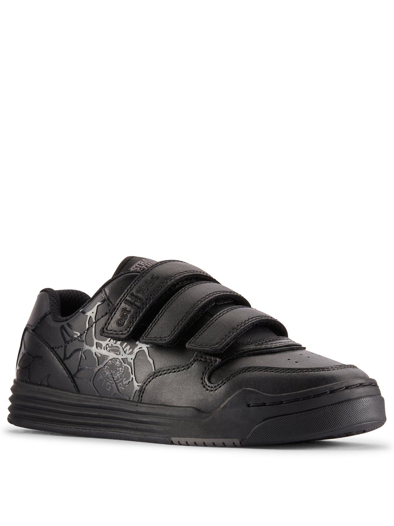 clarks-stranger-things-urban-ace-tripple-strap-school-shoe-blackstillFront