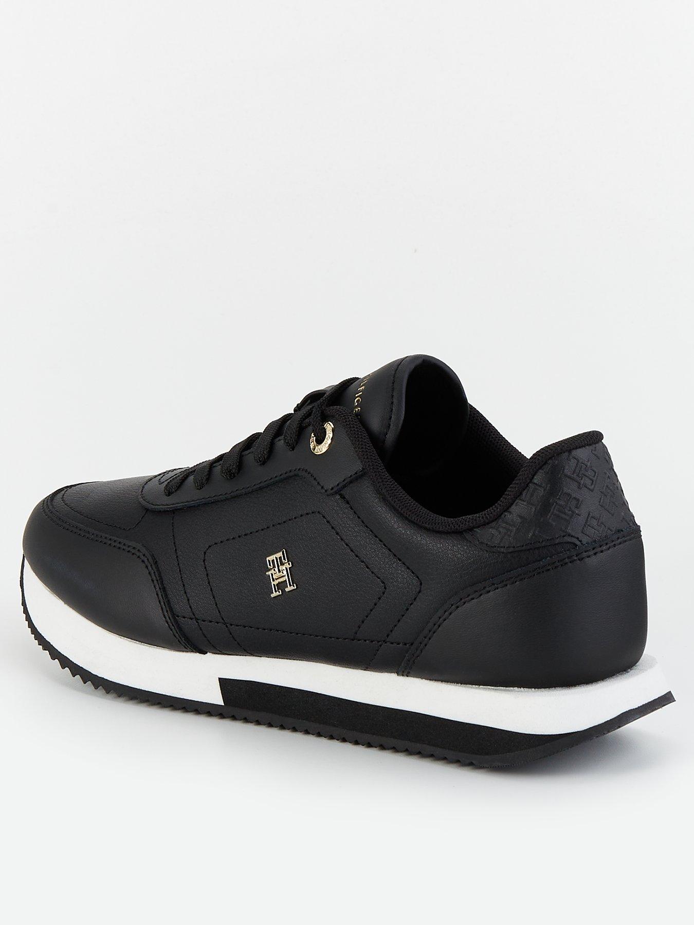 tommy-hilfiger-elevated-essential-monogram-trainer-blackback