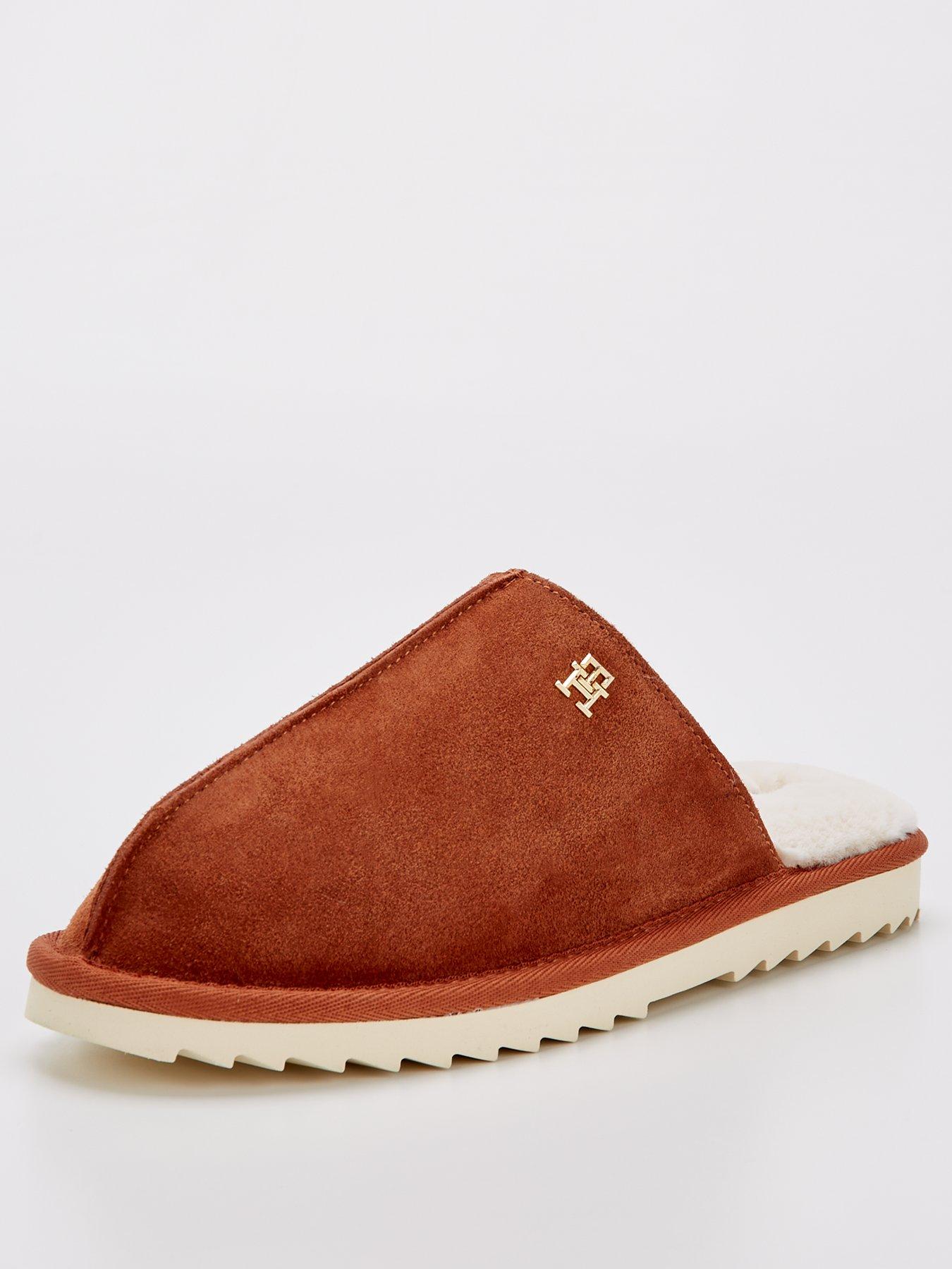 tommy-hilfiger-logo-slippers-brownstillFront