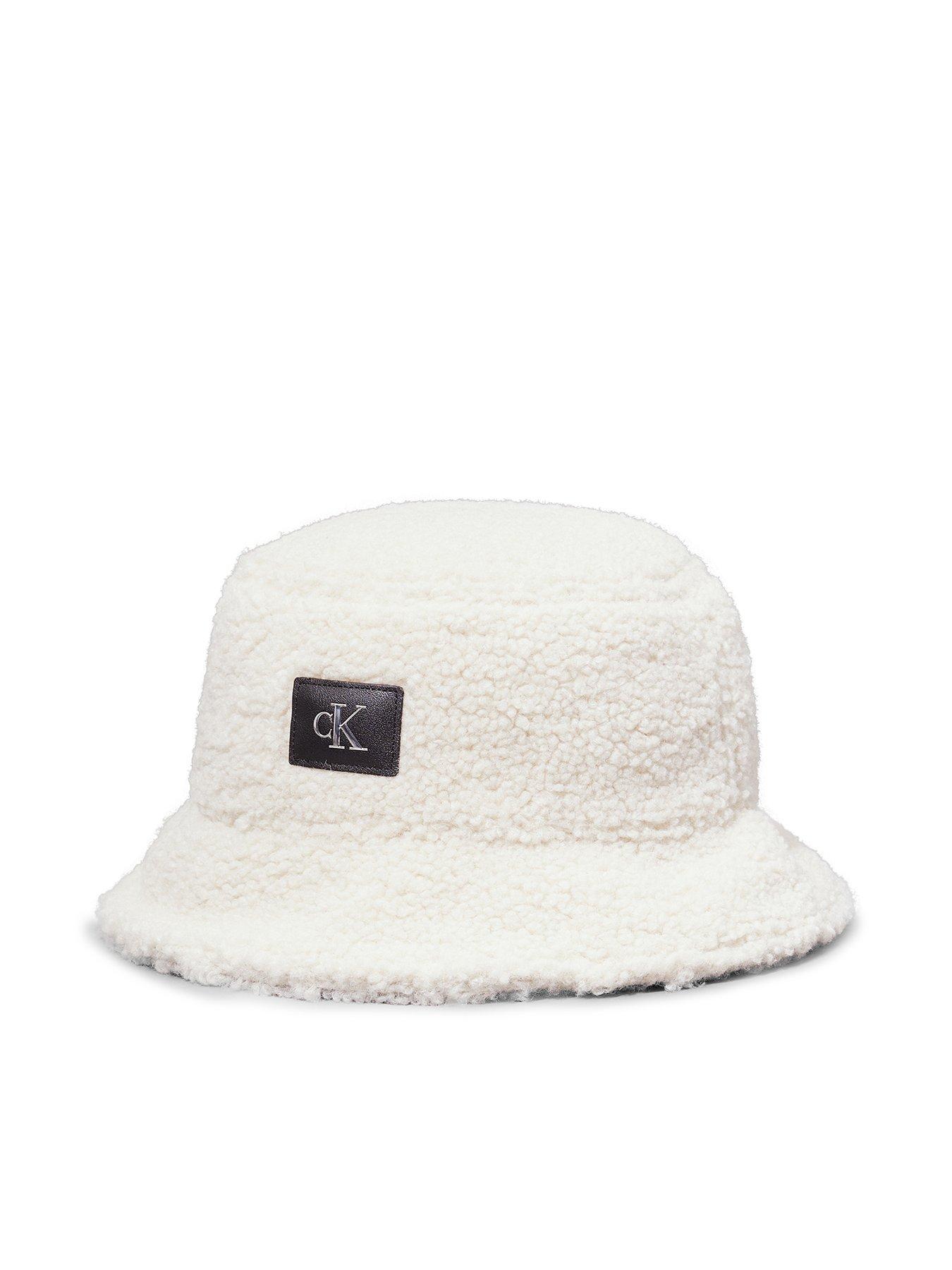 calvin-klein-jeans-monogram-logo-sherpa-bucket-hat-cream