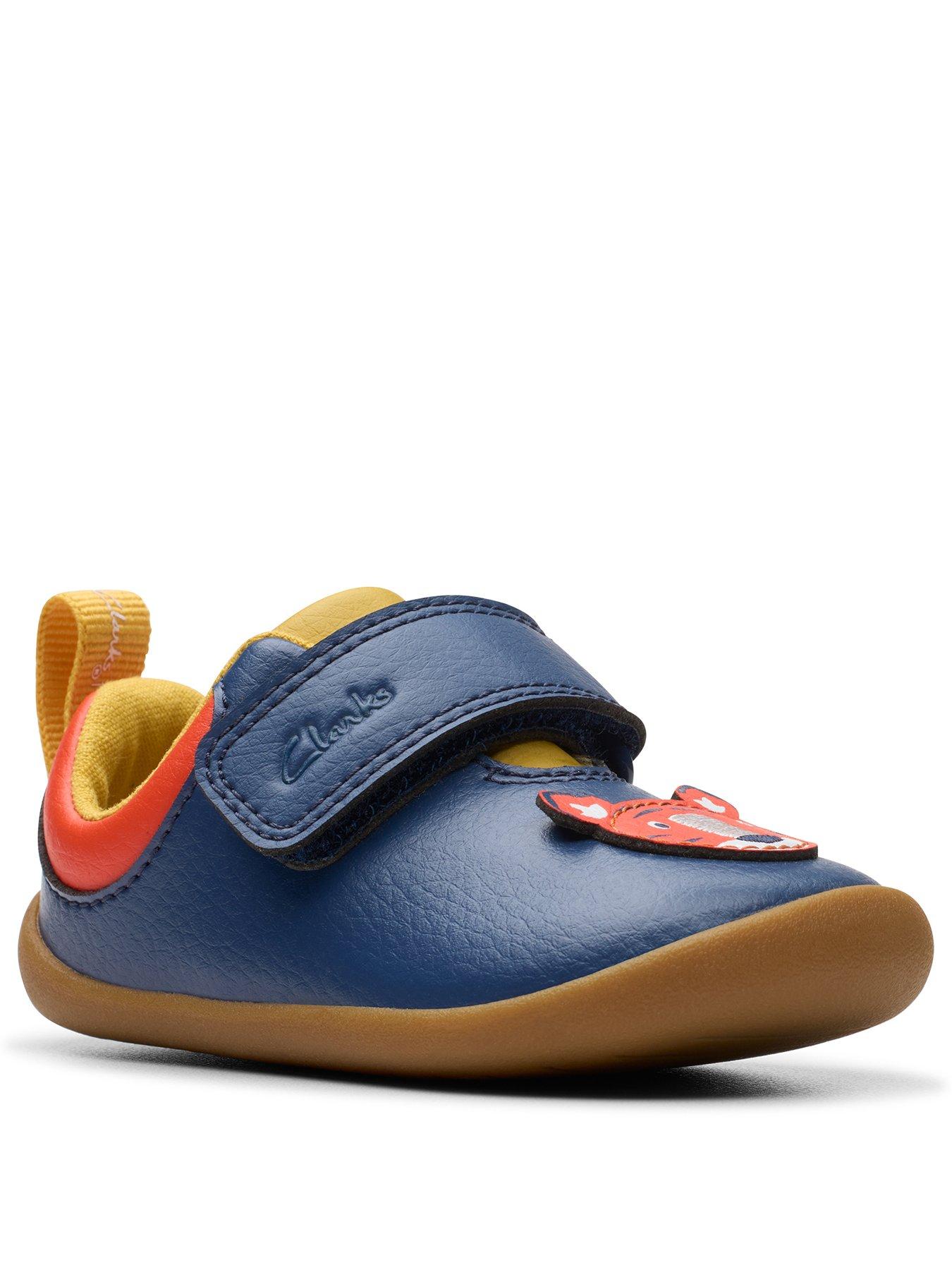 clarks-baby-first-roamer-safari-pre-walker-shoestillFront